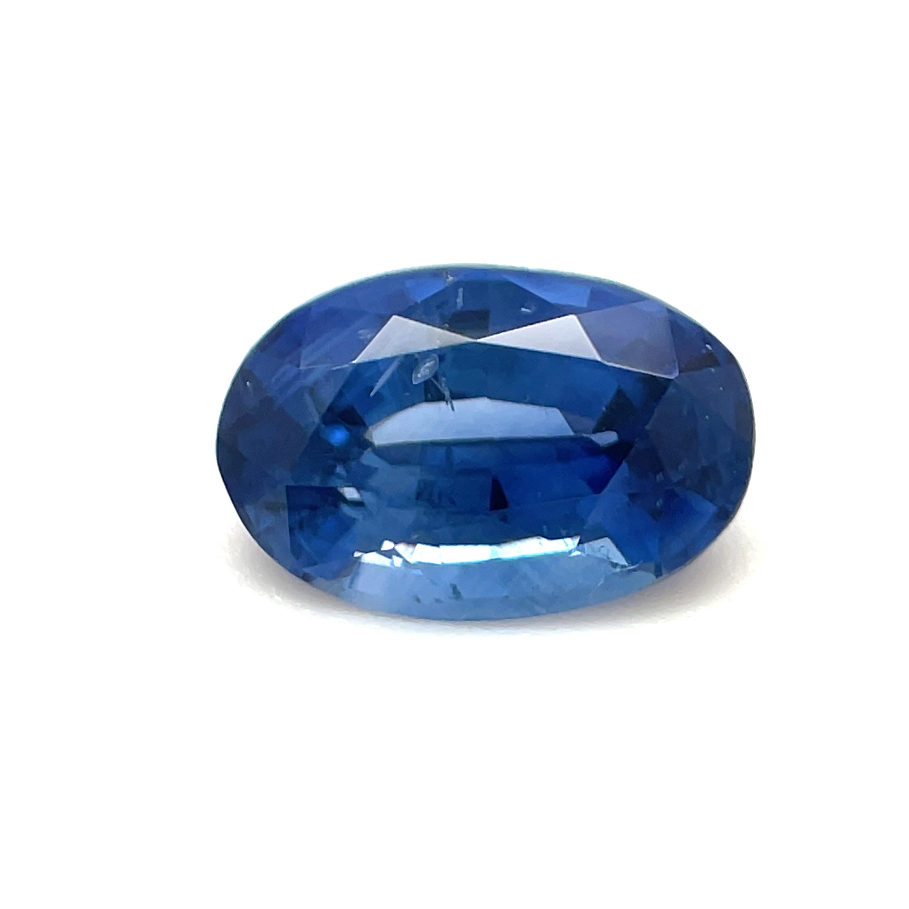 Women's or Men's 2.00 Carat Blue Sapphire Oval Loose Unset Ring Gemstone For Sale