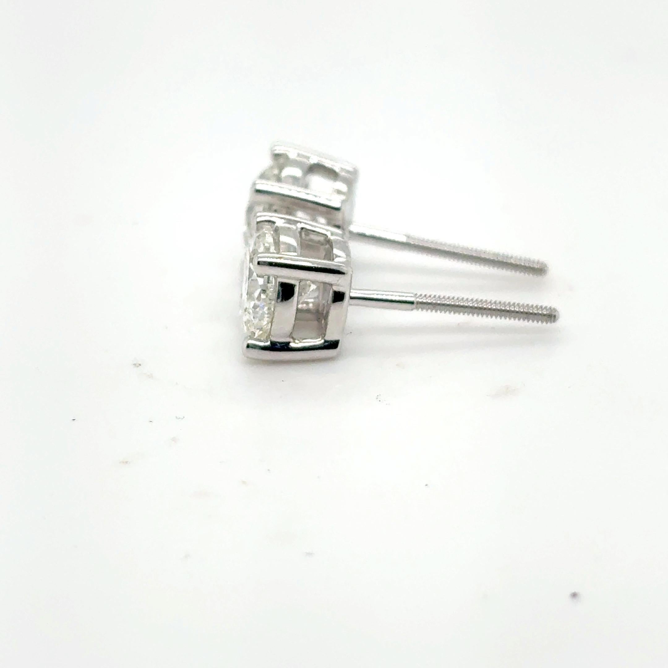Boucles d'oreilles en diamant de 2,00 carats à taille brillante en vente 10