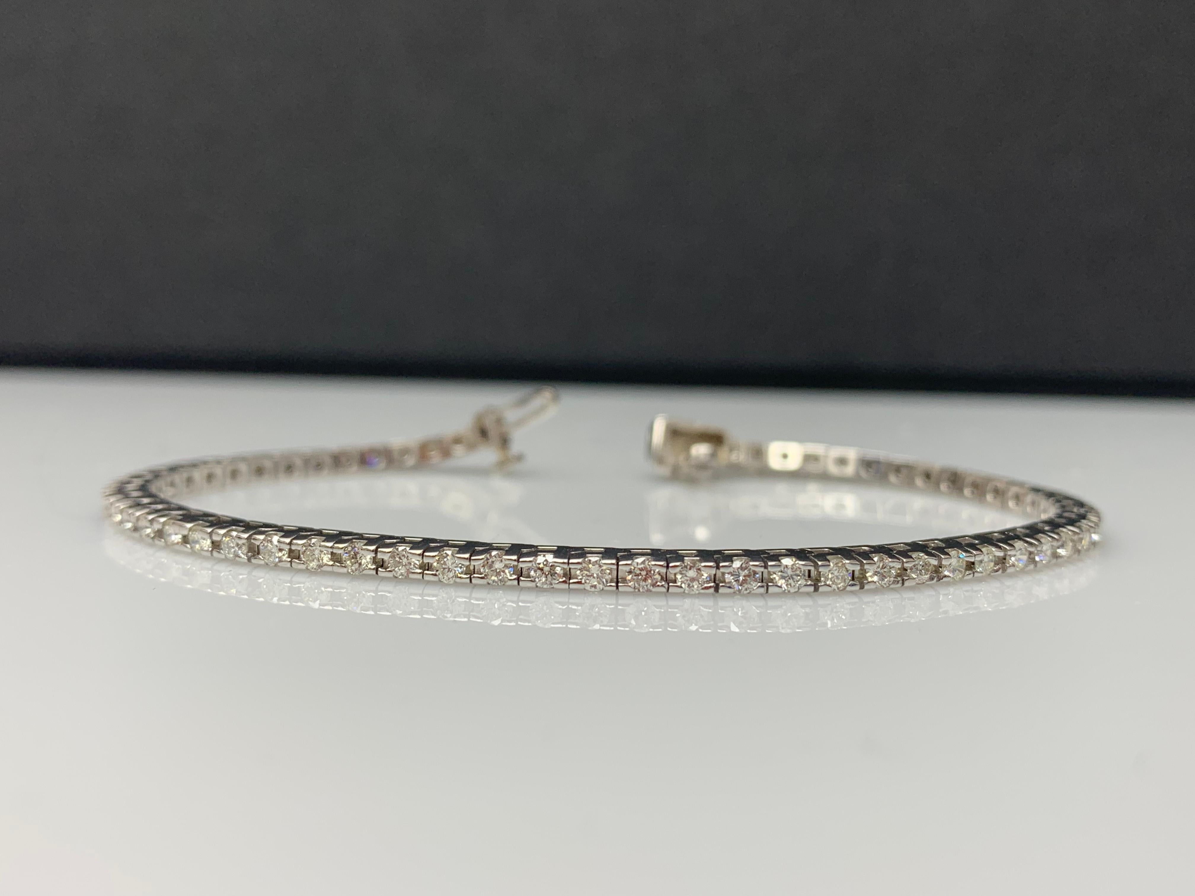 2.00 Carat Brilliant Cut Round Diamond Tennis Bracelet in 14K White Gold For Sale 10