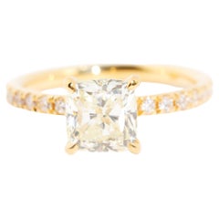 2.00 Carat Certified Cushion Cut Diamond Engagement Ring in 18 Carat Yellow Gold