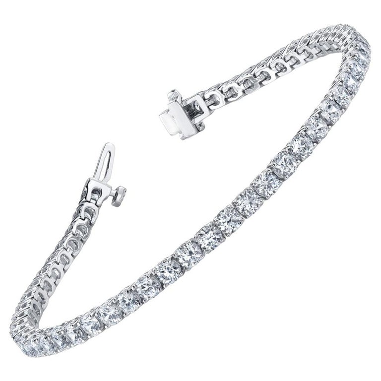 2.25 Carat Classic Diamond Tennis Bracelet 14K White EF VS1VS2 For Sale at 1stDibs