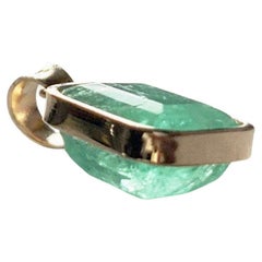 2.00 Carat Colombian Emerald Solitaire Pendant Necklace 18K Rose Gold