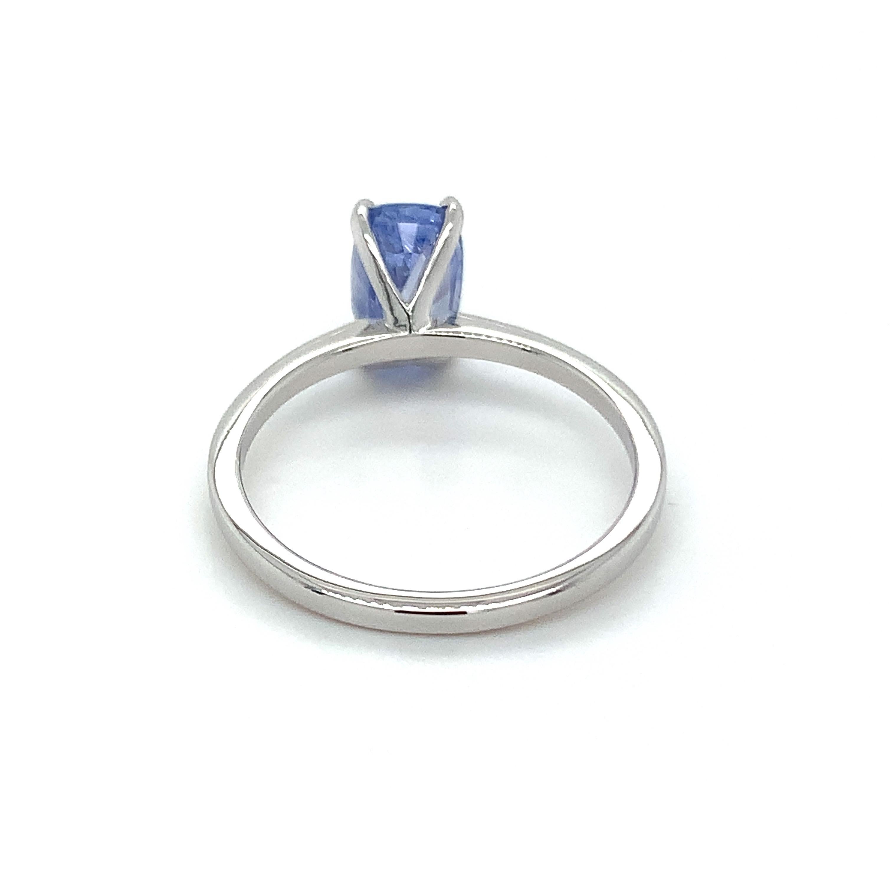 Cushion Cut 2.00 Carat Cushion Shape Blue Sapphire Ring in 10k White Gold For Sale