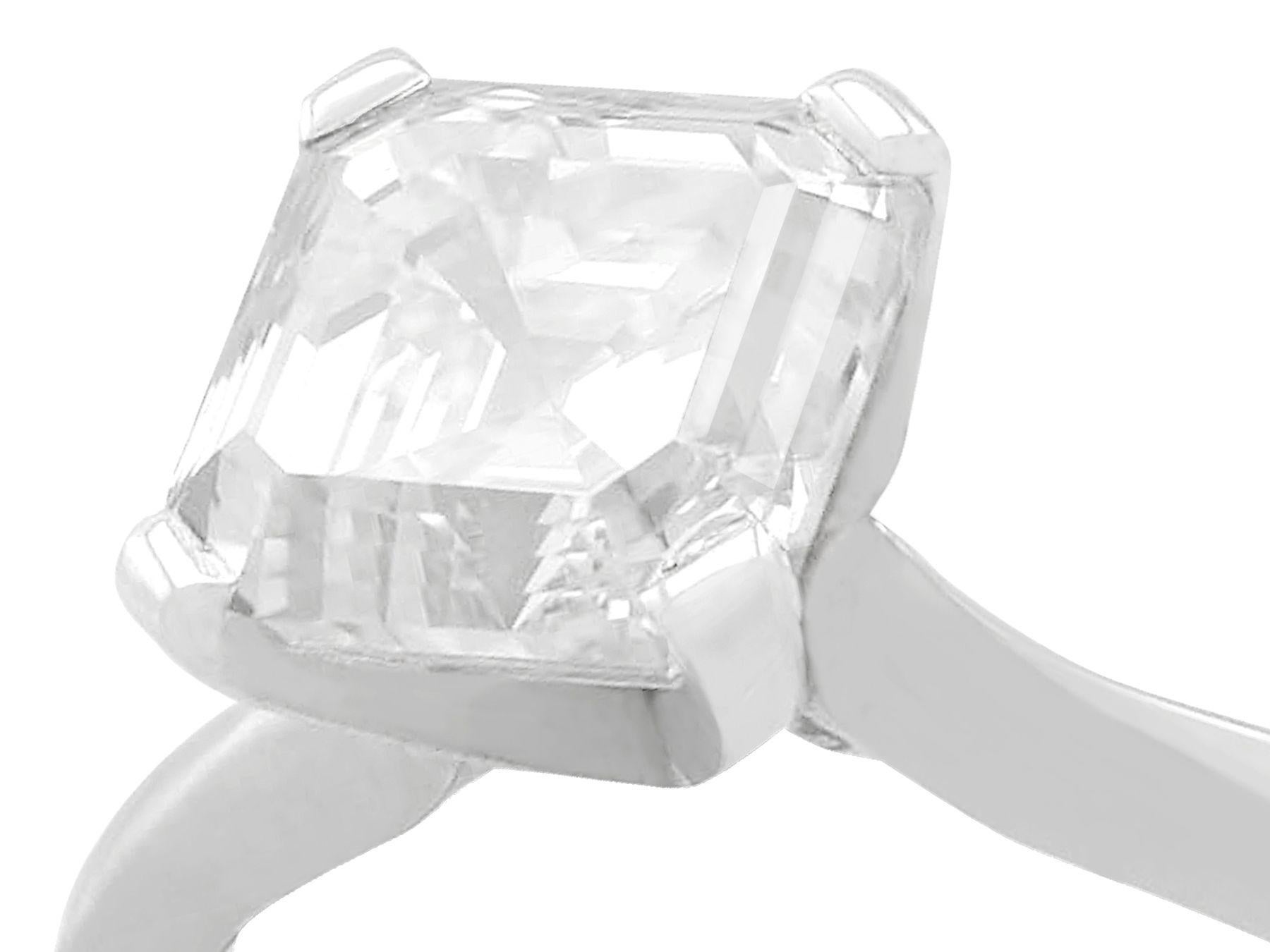 2,00 Karat Diamant und Platin Solitär Verlobungsring (Asscher-Schliff) im Angebot