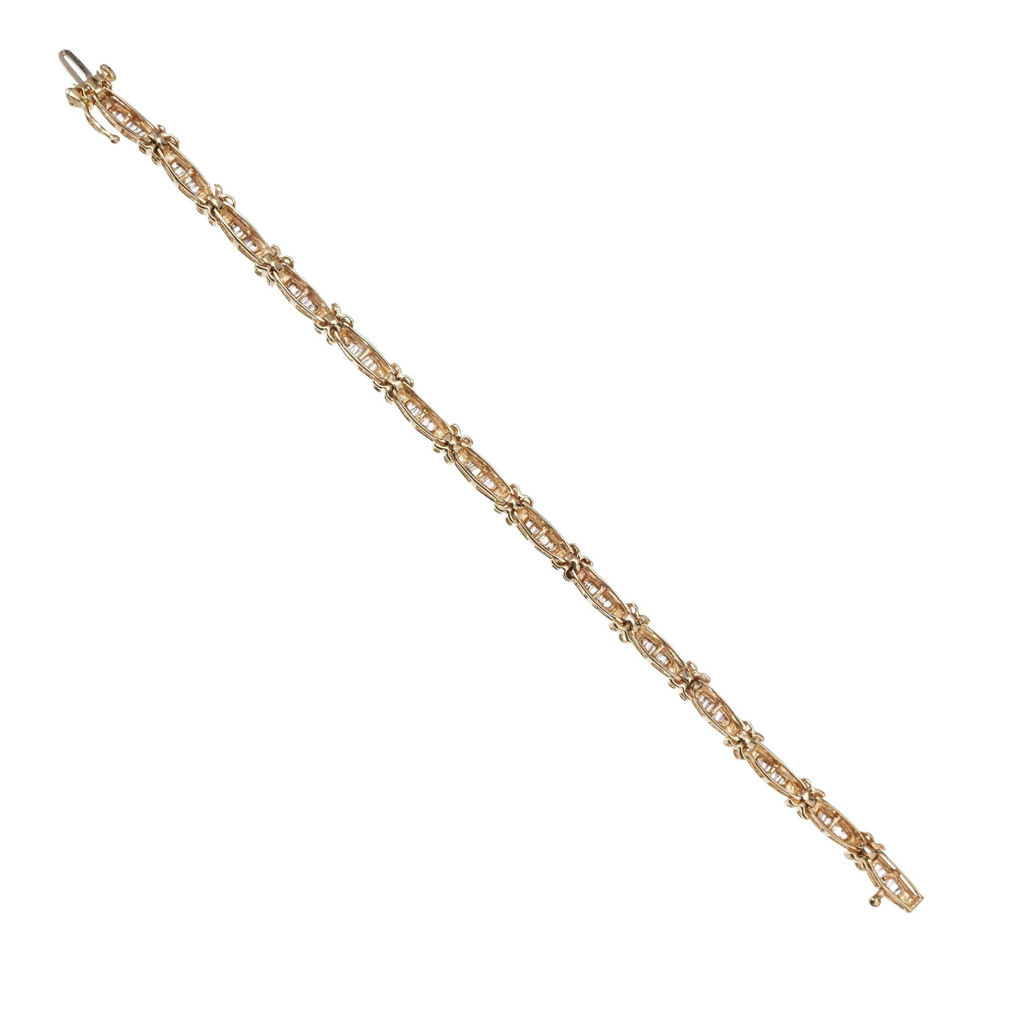 Bracelet à maillons articulés en or avec diamants de 2,00 carats « X » Bon état - En vente à Stamford, CT