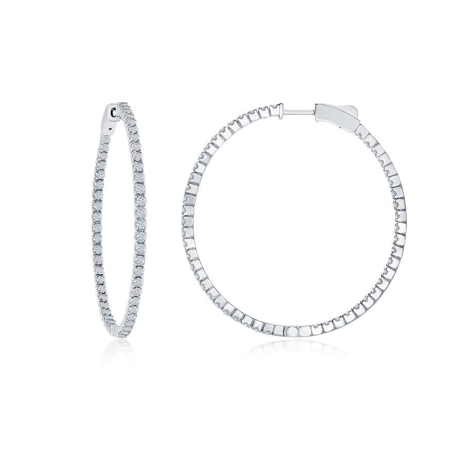 You can never go wrong with Classic- diamond- earrings.
Made in a studio in New York-  Each pair is made with the finest materials and meticulous attention to detail, ensuring you find the best of quality. The diamonds are set in the front and back,