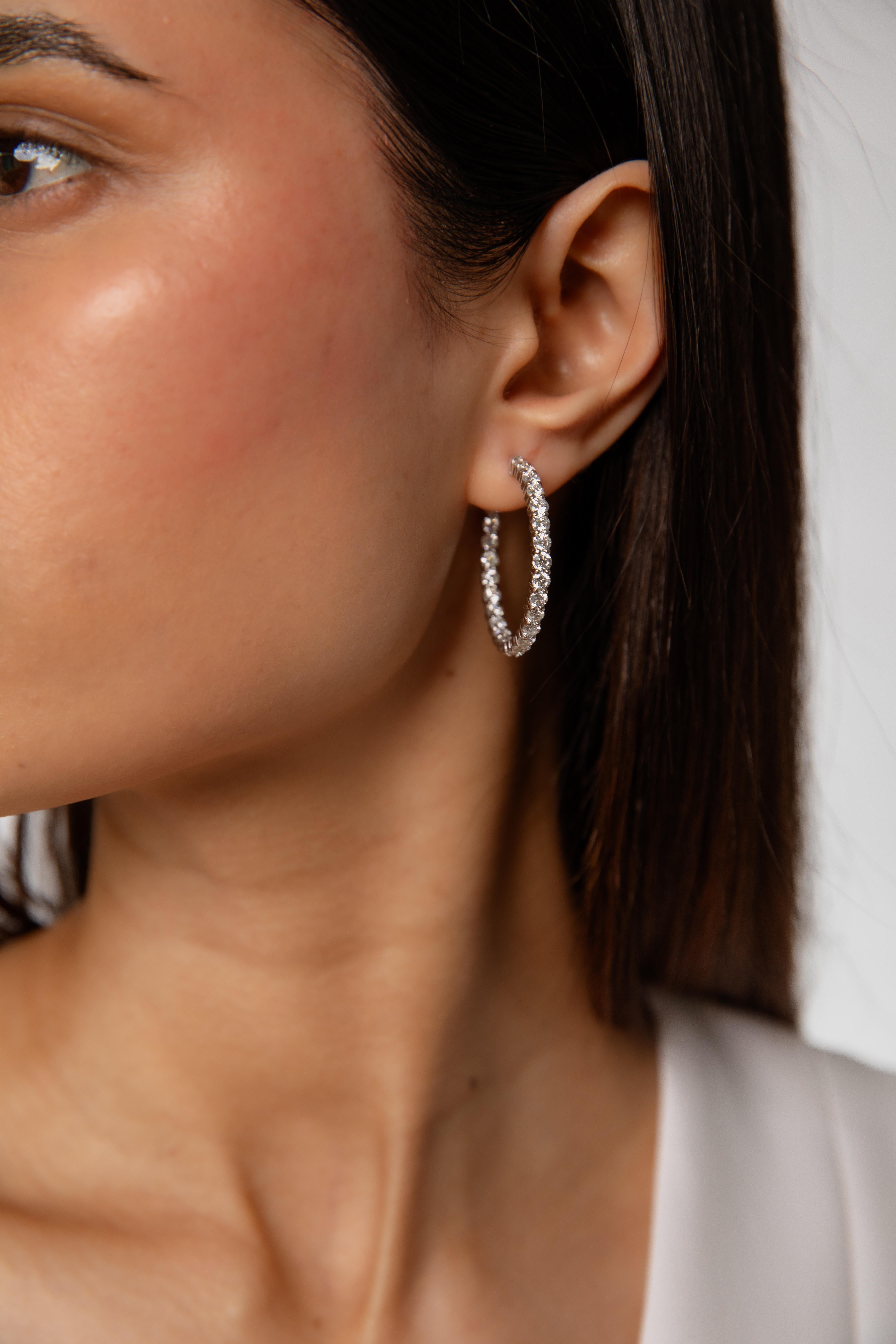 Brilliant Cut 2.00 Carat Diamond Hoop earring For Sale