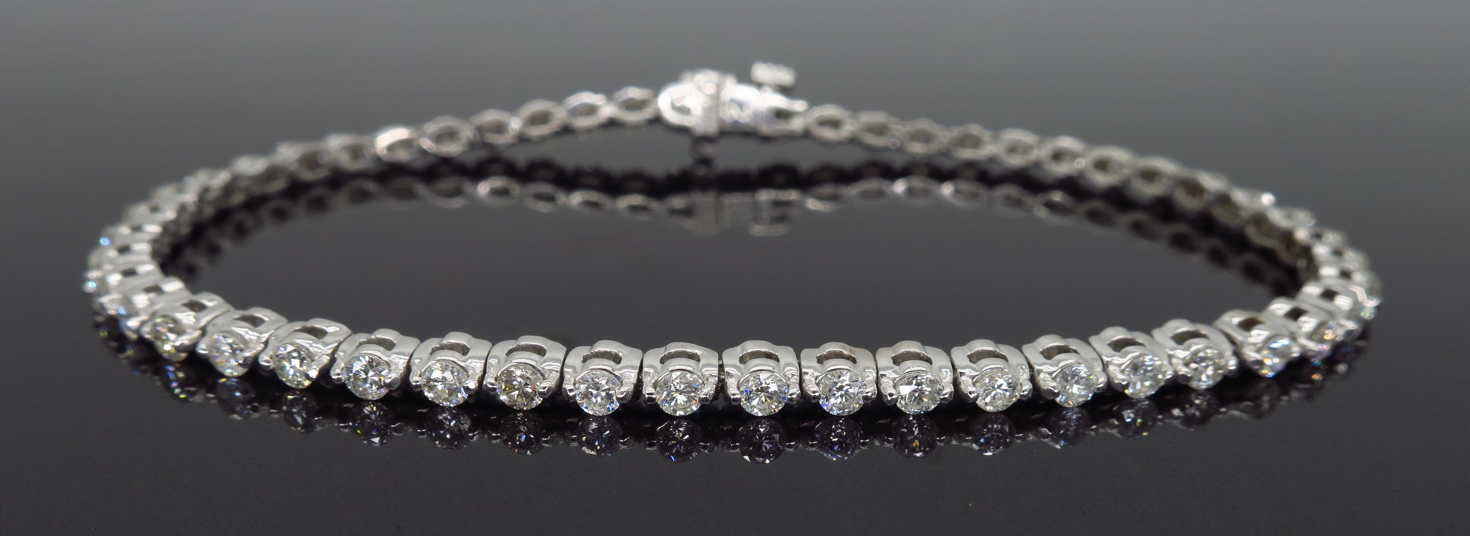 Round Cut 2.00 Carat Diamond Line Bracelet