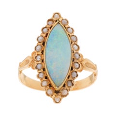 2.00 Carat Edwardian Opal 18 Karat Yellow Gold Engagement Ring