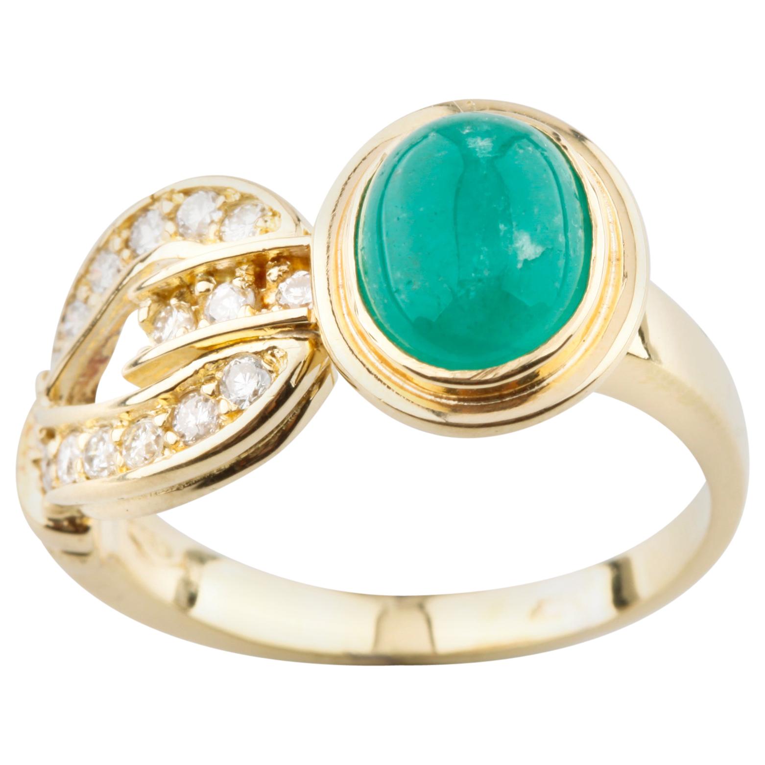 2.00 Carat Emerald Cabochon Ring Diamond Accents in Yellow Gold For Sale
