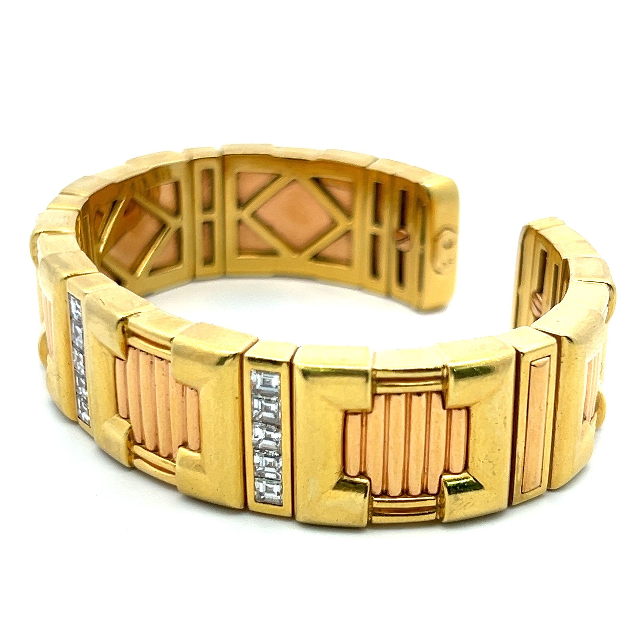 2,00 Karat Smaragdschliff Diamant 18 Karat zweifarbiges Gold Manschettenarmband Damen im Angebot