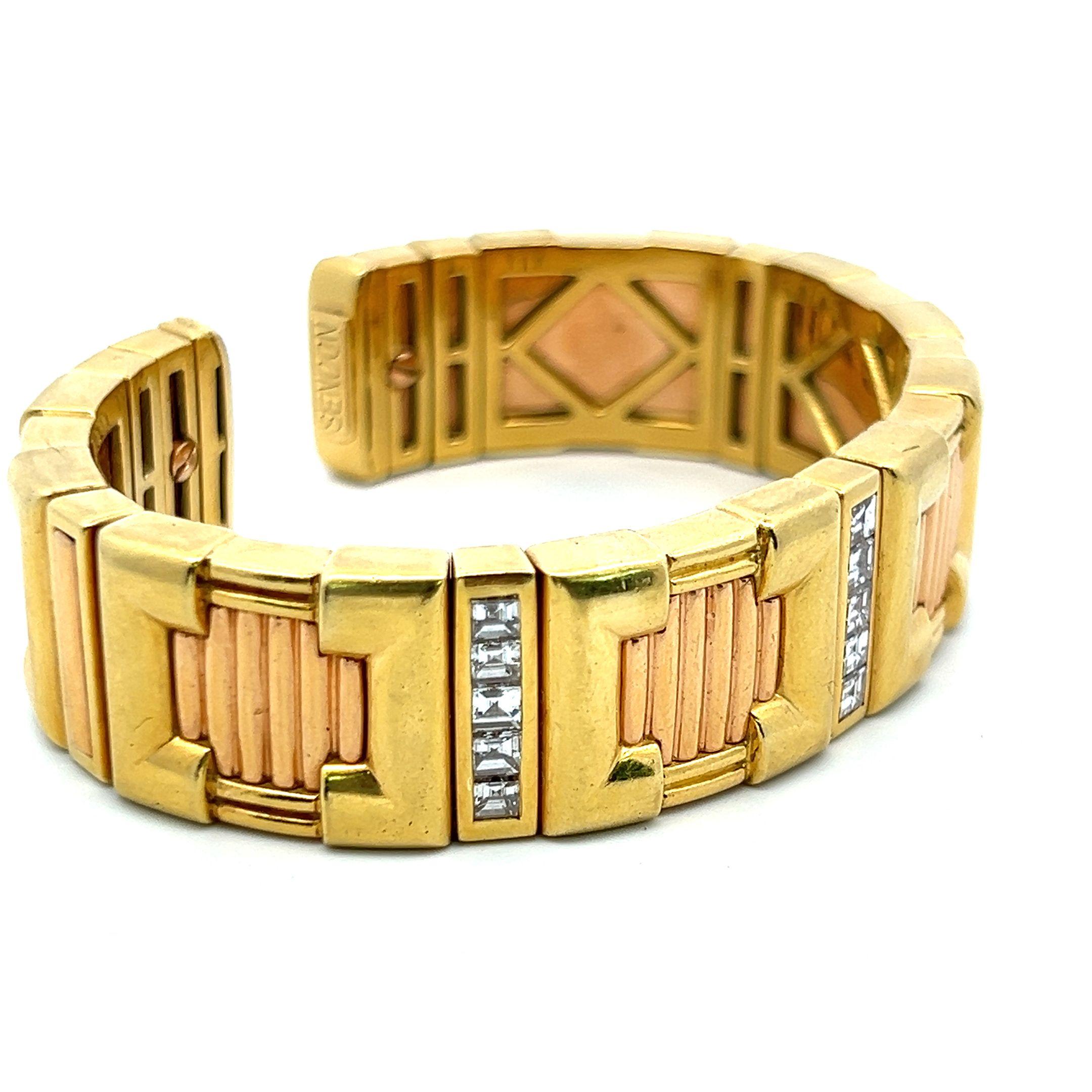 2,00 Karat Smaragdschliff Diamant 18 Karat zweifarbiges Gold Manschettenarmband im Angebot 3