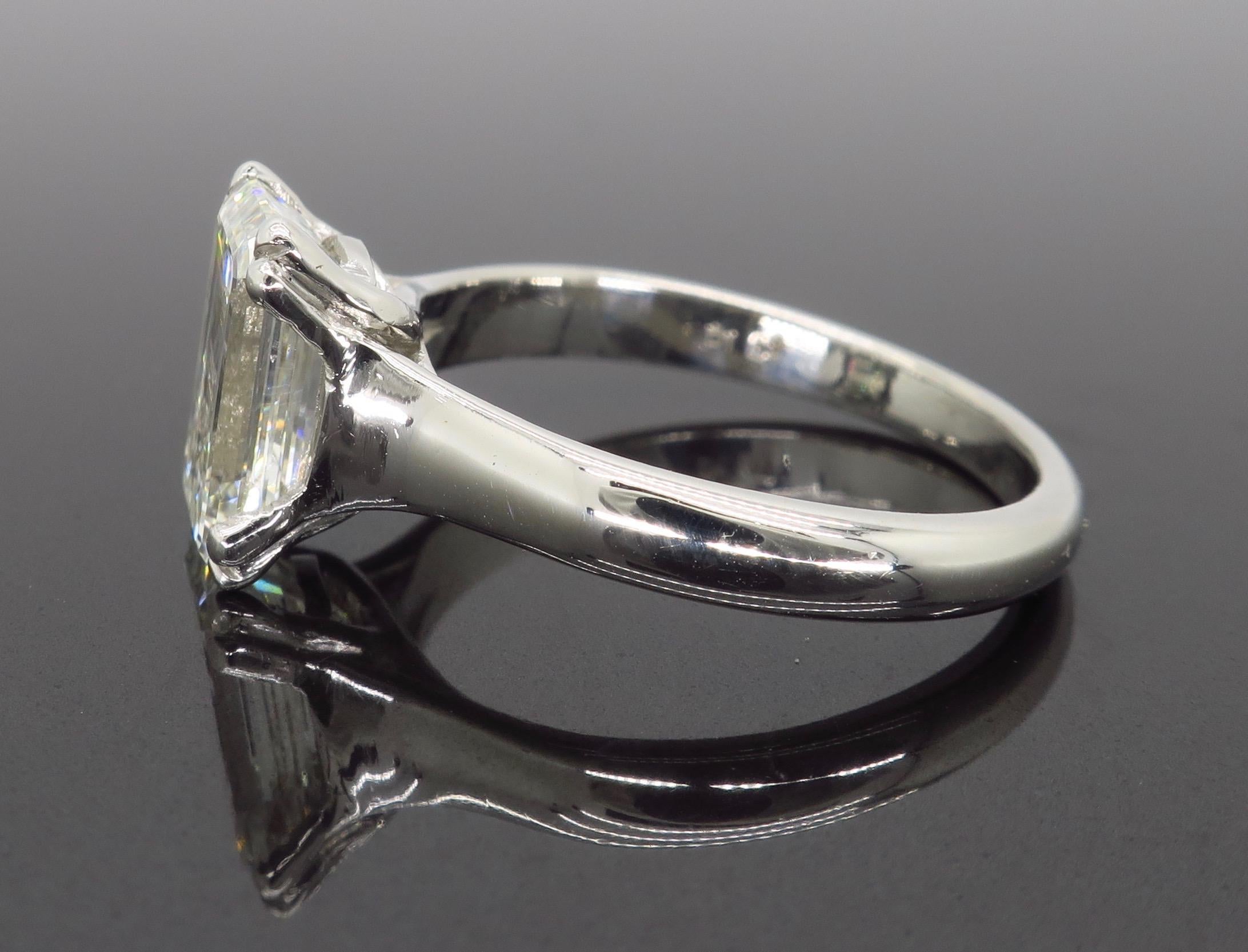 2 carat emerald cut diamond size