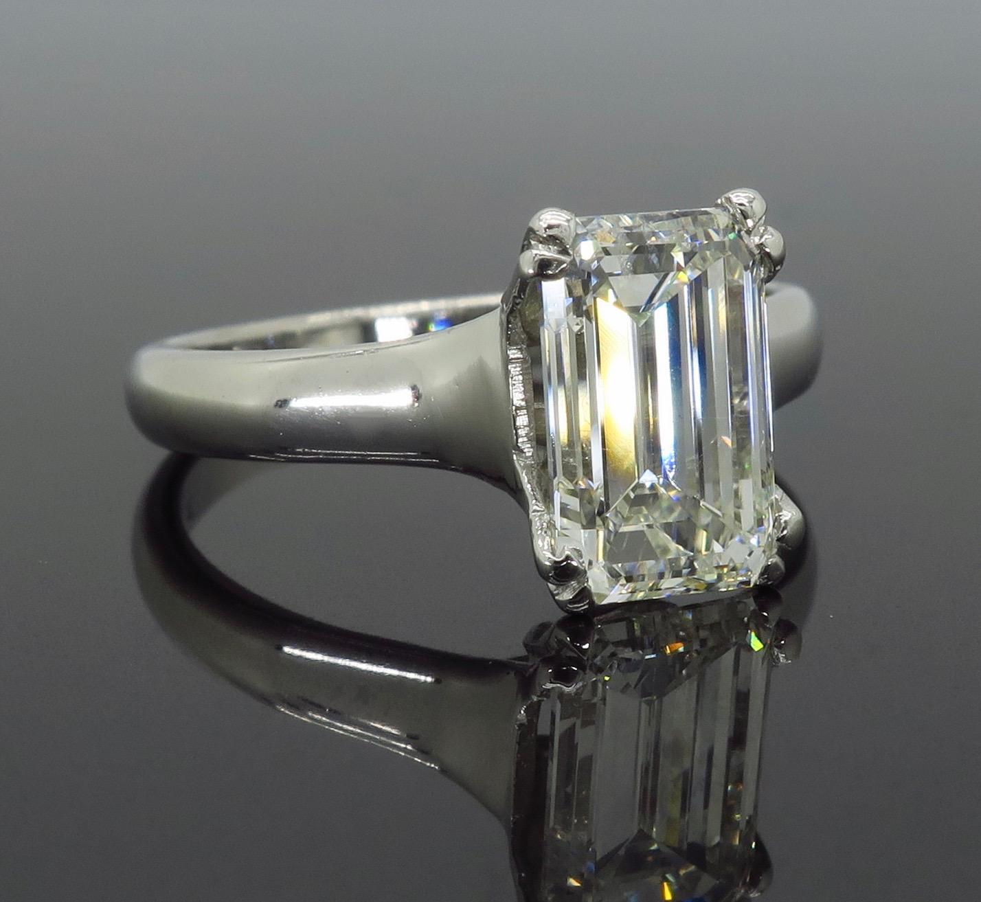 2.00 Carat Emerald Cut Diamond Solitaire Engagement Ring in Platinum 1