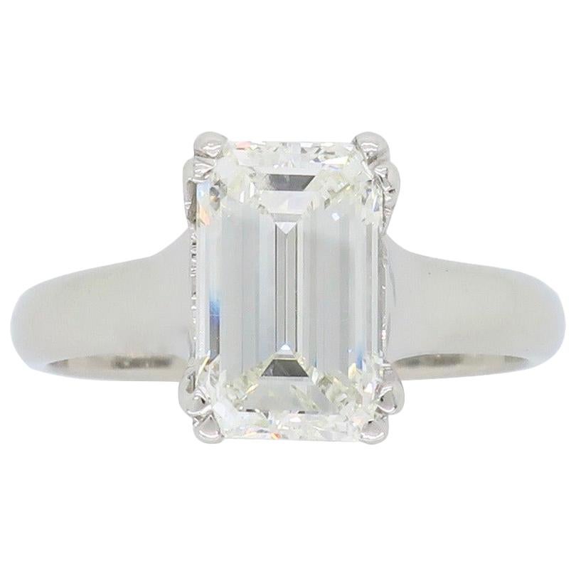 2.00 Carat Emerald Cut Diamond Solitaire Engagement Ring in Platinum