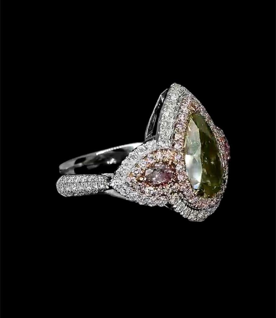 2.00 Carat Fancy Brownish Greenish Yellow Diamond Ring SI2 Clarity GIA Certified In New Condition For Sale In Kowloon, HK