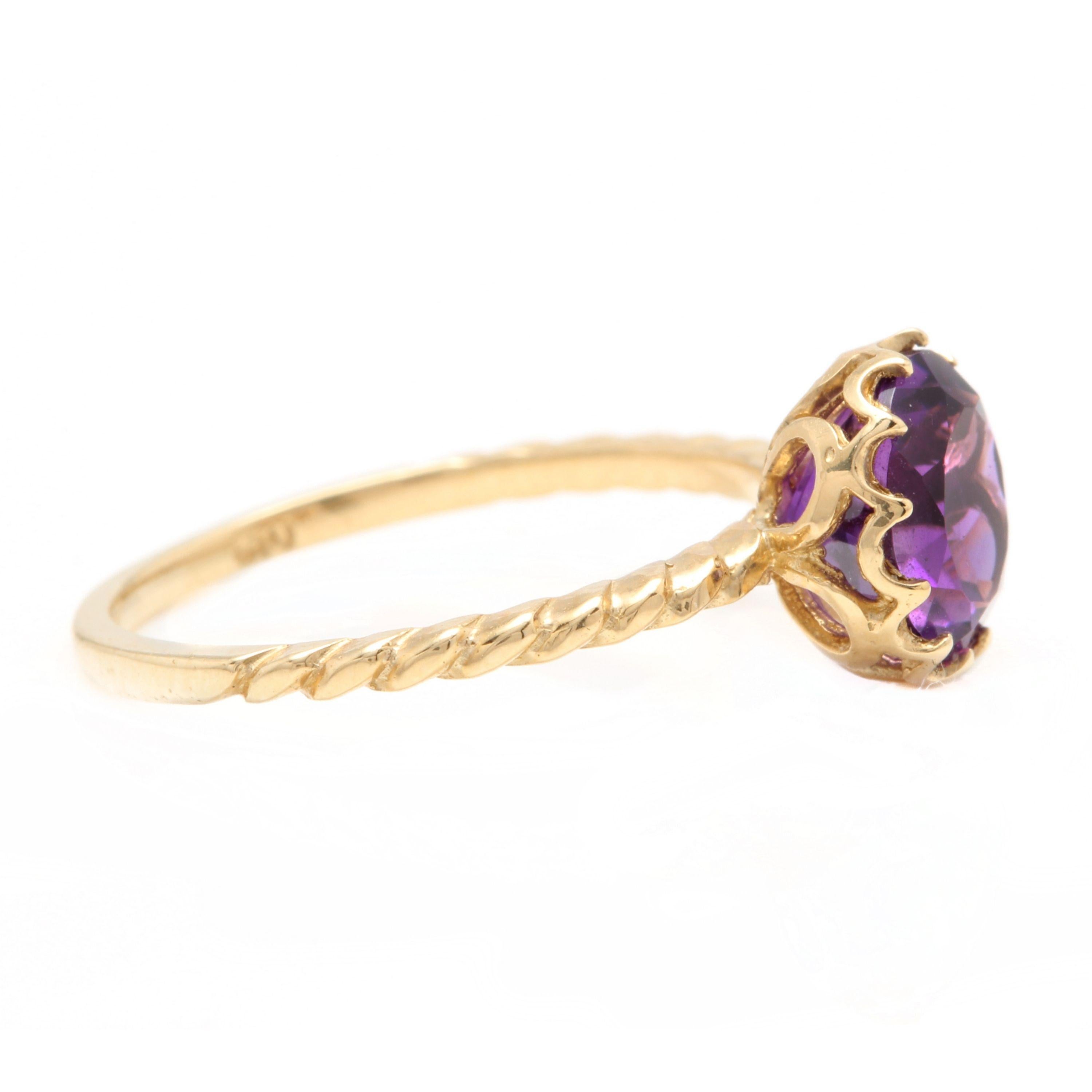 Round Cut 2.00 Carat Natural Amethyst 14 Karat Solid Yellow Gold Ring For Sale