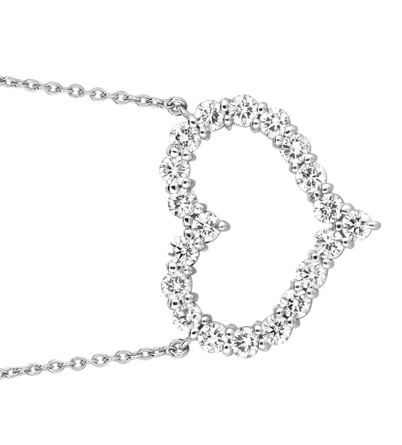 Round Cut 2.00 Carat Natural Diamond Heart Necklace 14 Karat White Gold G SI Chain For Sale