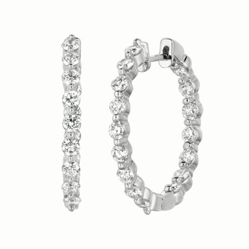 Contemporary 2.00 Carat Natural Diamond Hoop Earrings G SI in 14K White Gold 0.90'' For Sale