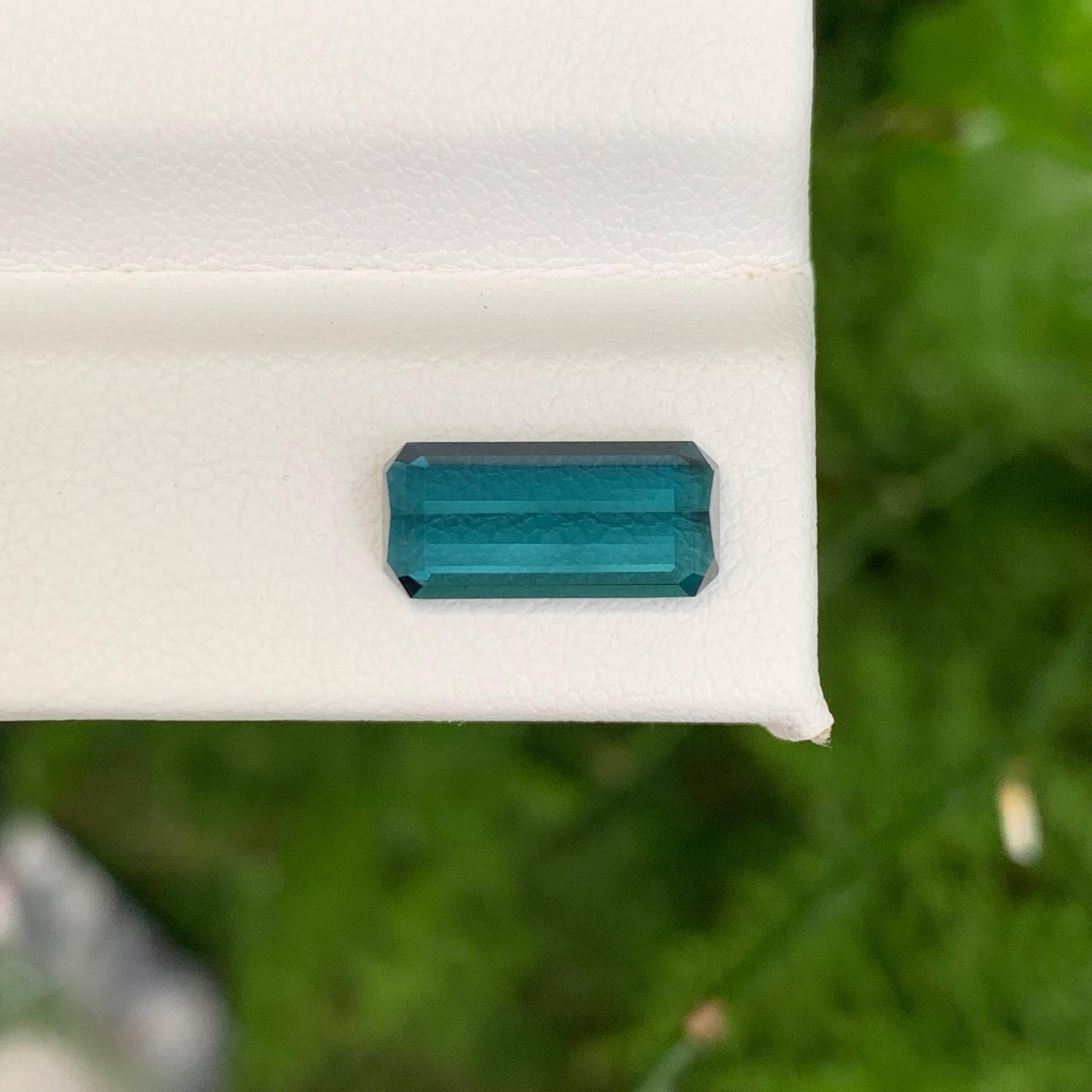 2,00 Karat Natürlicher loser Lagunenblauer Turmalin Smaragdschliff Afghanischer Edelstein im Angebot 3