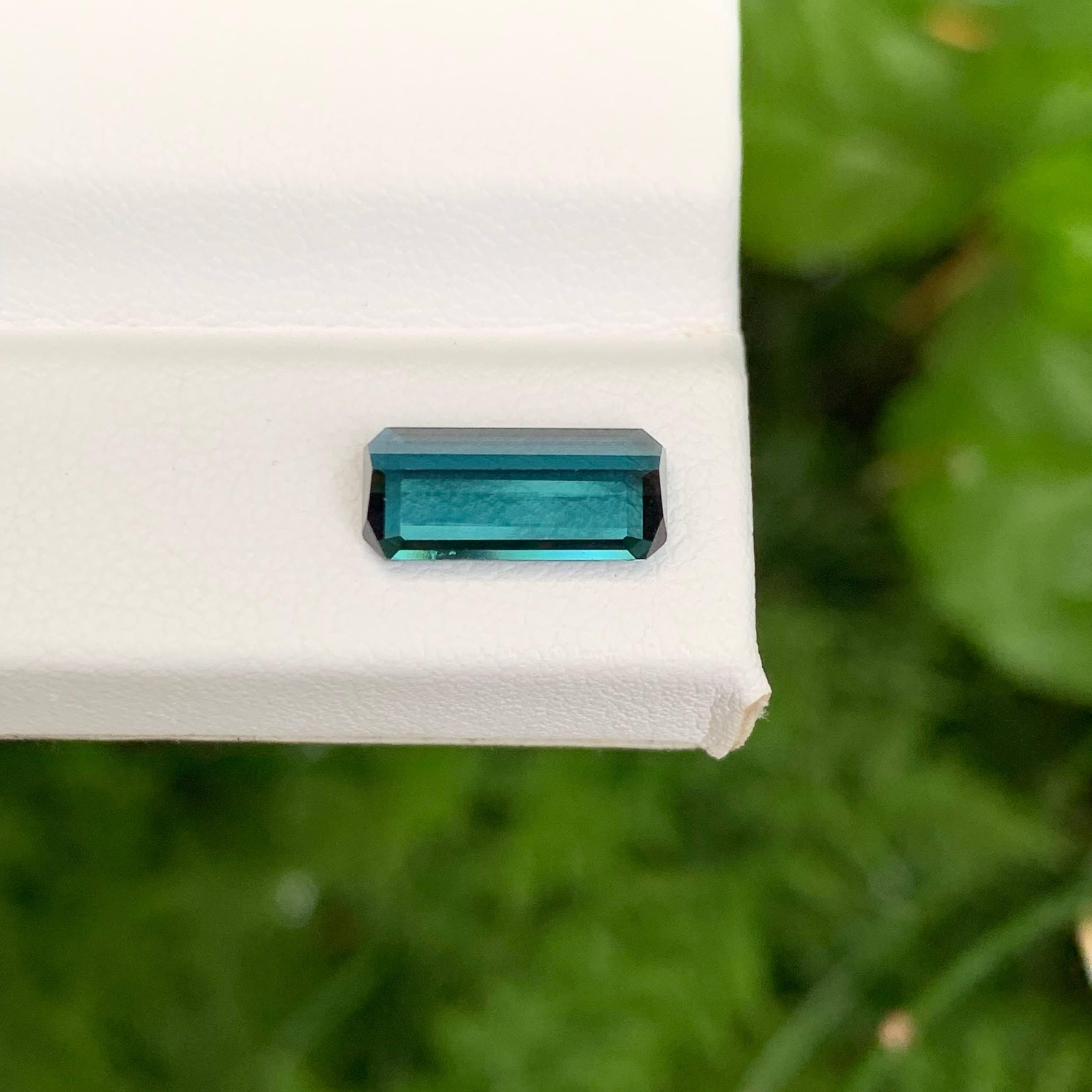 2,00 Karat Natürlicher loser Lagunenblauer Turmalin Smaragdschliff Afghanischer Edelstein im Angebot 4