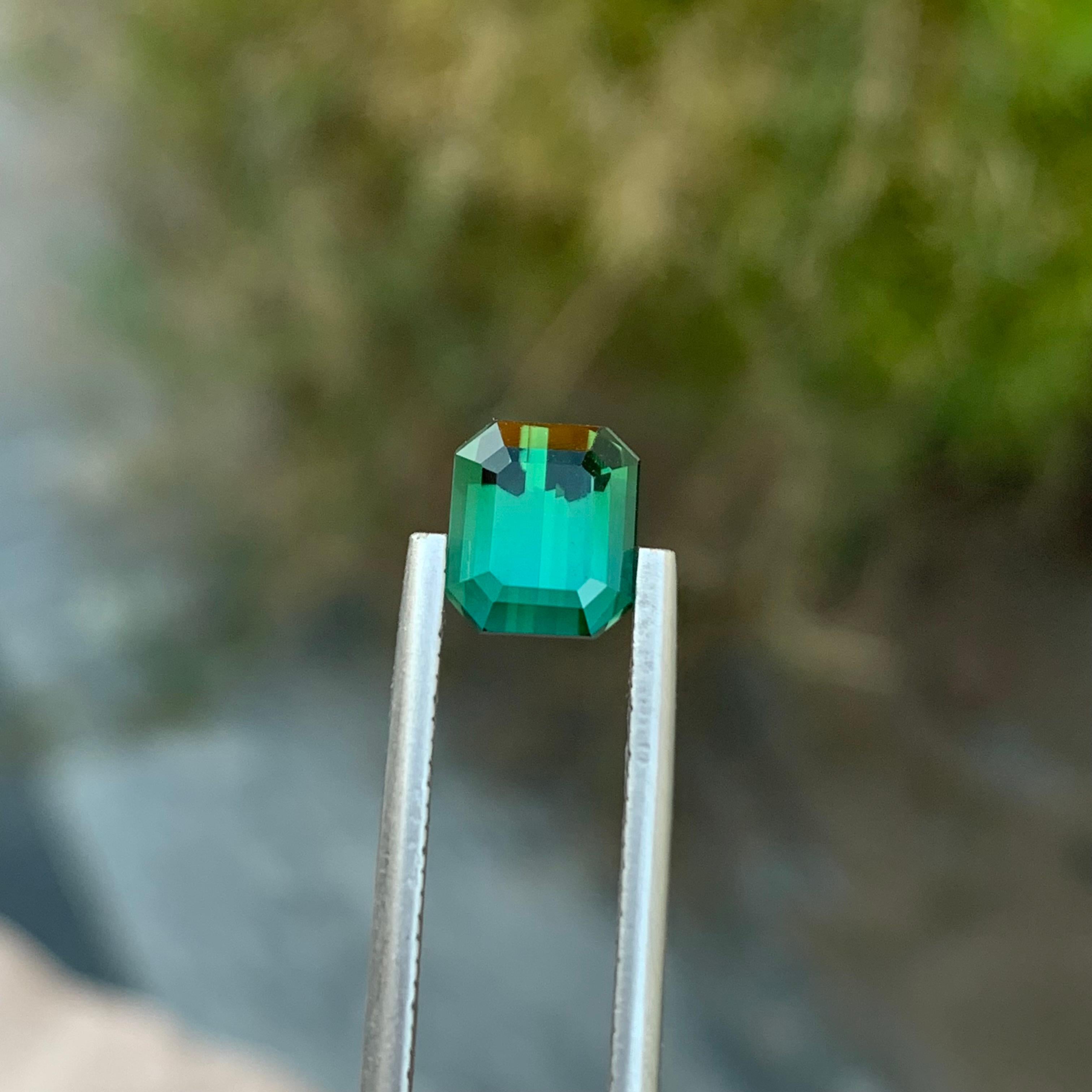 2,00 Karat natürlicher loser Lagoon-Turmalin in quadratischer Form für Schmuck im Zustand „Neu“ im Angebot in Peshawar, PK
