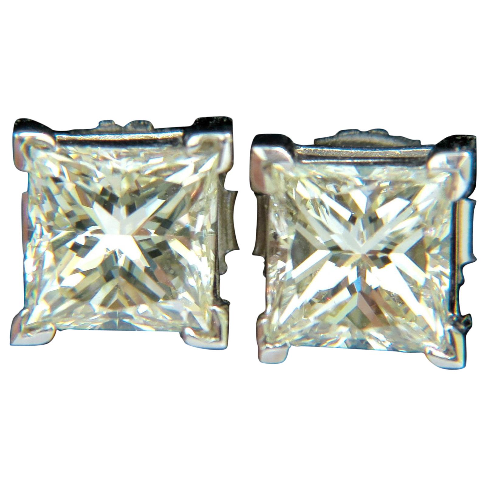 2.00 Carat Natural Princess Cut Diamond Stud Earrings J/SI-1 14 Karat For Sale