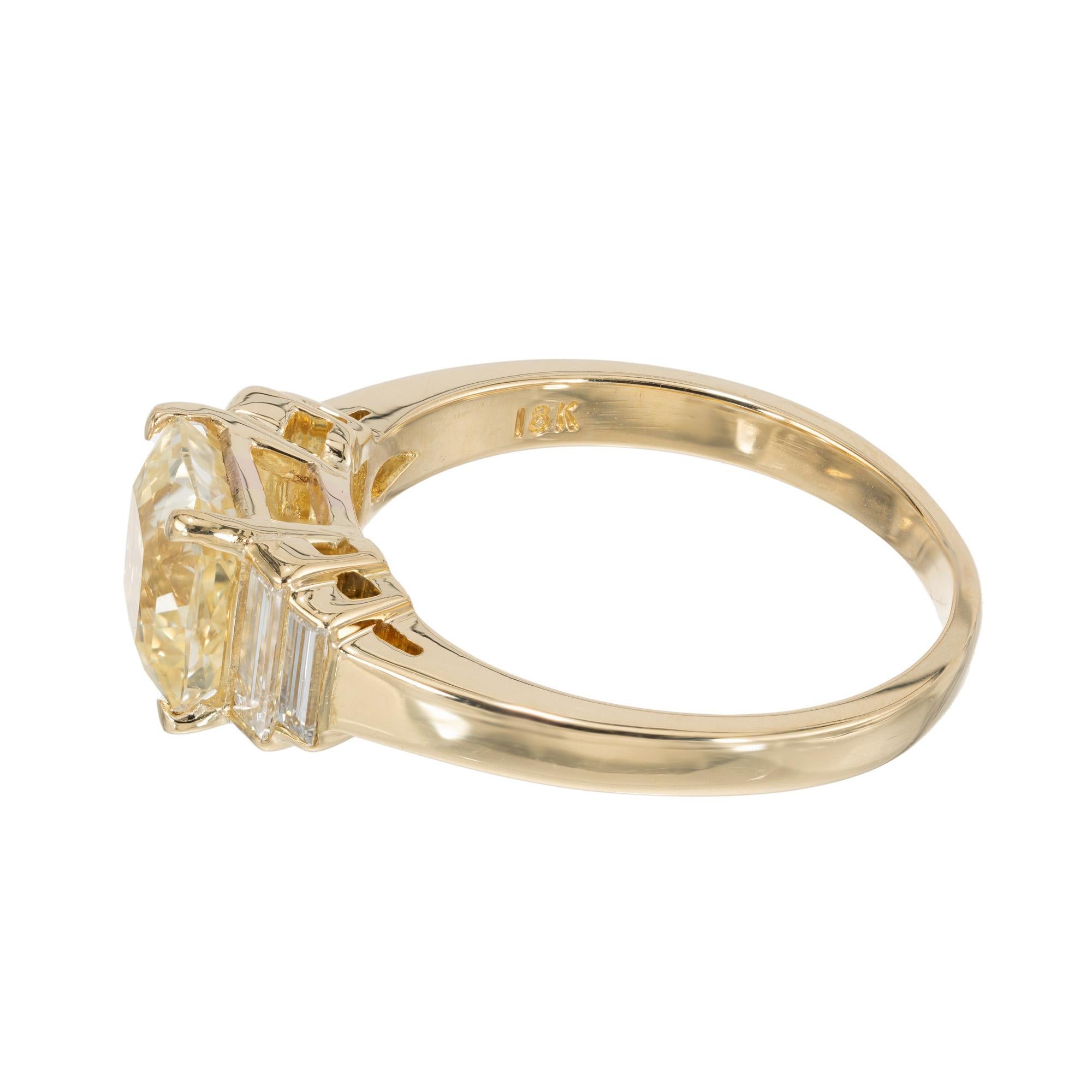 Women's 2.00 Carat Octagonal Yellow Sapphire Diamond Yellow Gold Engagement Ring
