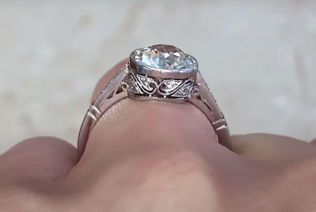 2.00 Carat Old Euro-Cut Diamond Engagement Ring, Platinum For Sale 1
