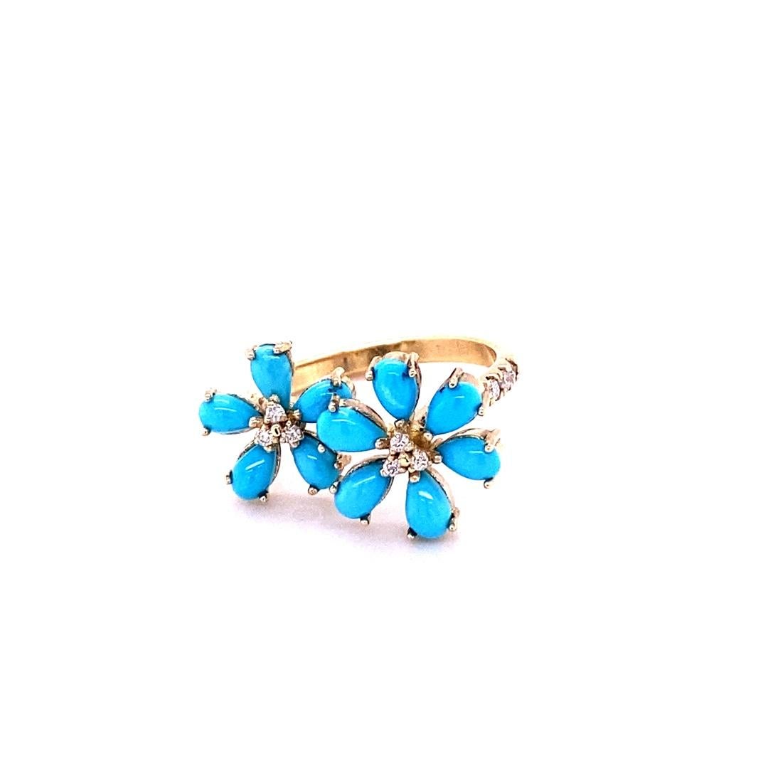 Contemporary 2.00 Carat Pear Cut Turquoise Diamond Yellow Gold Cocktail Ring For Sale
