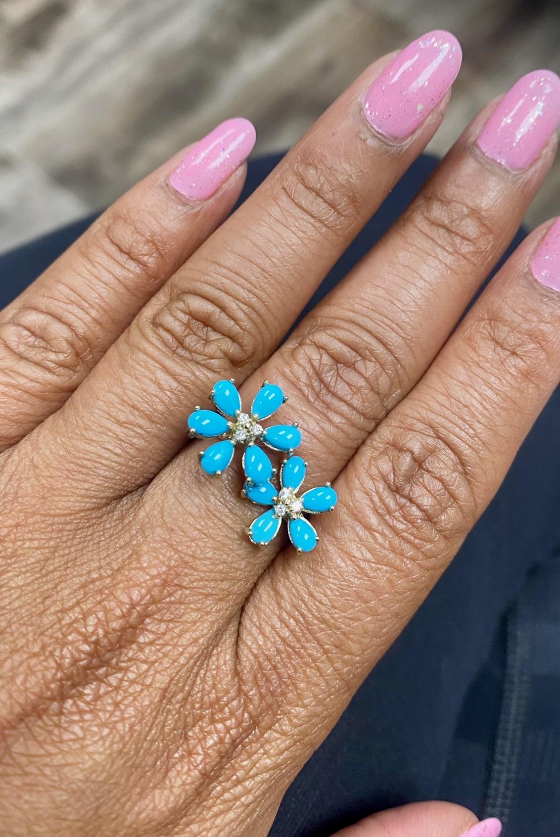 2.00 Carat Pear Cut Turquoise Diamond Yellow Gold Cocktail Ring For Sale 3