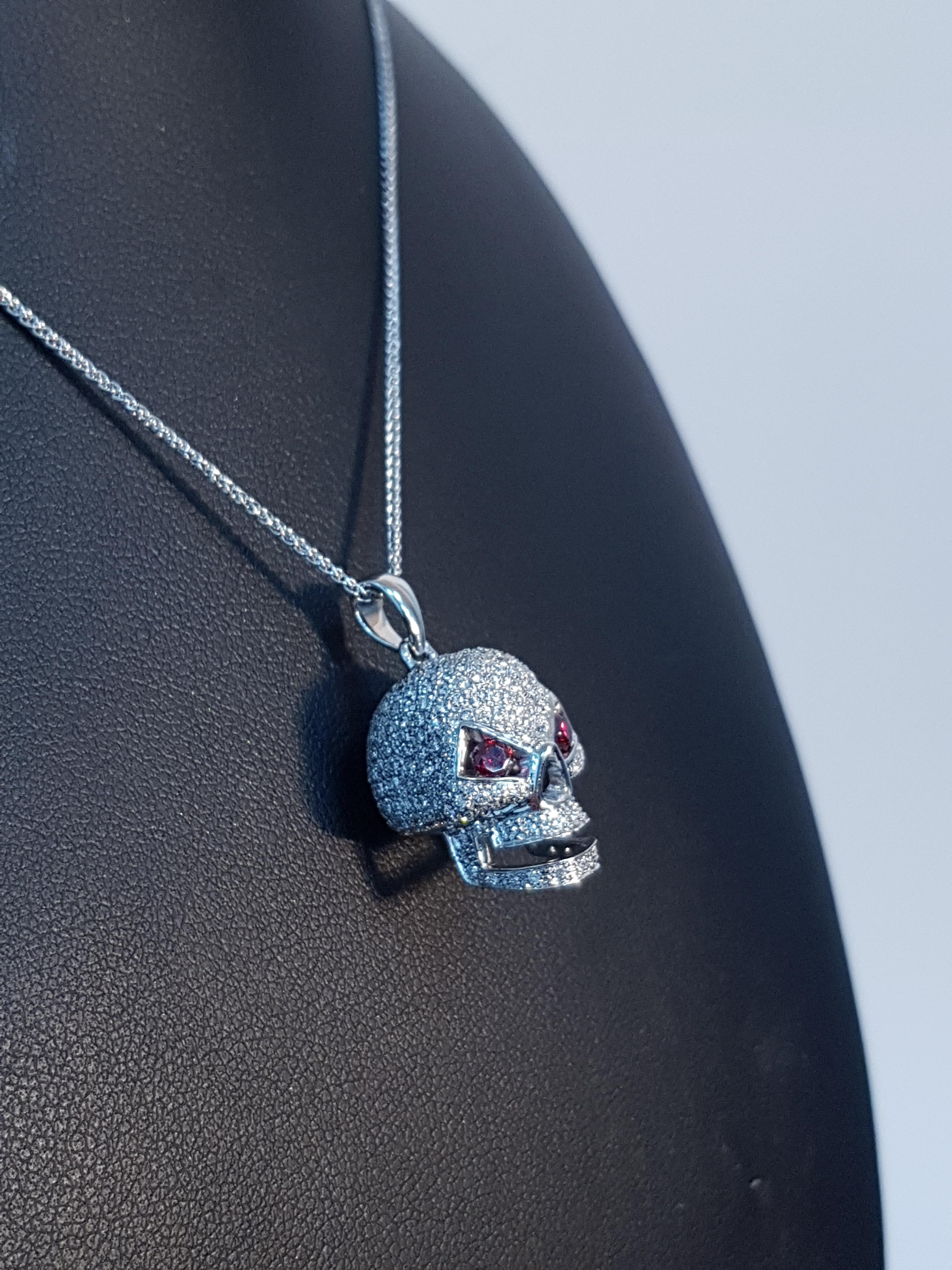 Skull 2.00 Carat Bespoke Diamond Red Ruby 18 Karat White Gold Pendant Necklace In New Condition For Sale In London, GB