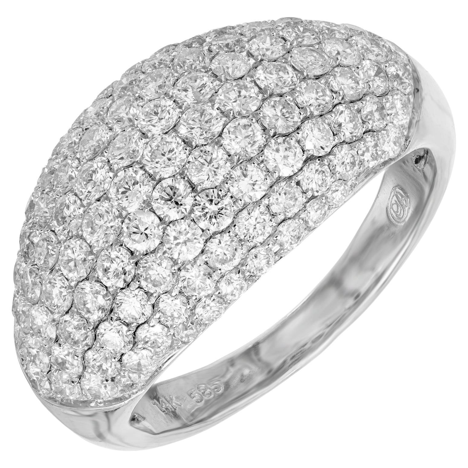 Bague à dôme en or blanc avec diamant rond de 2,00 carats en vente