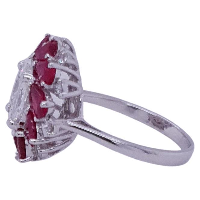 2.00 Carat Ruby and Diamond Illusion Ring in 18 Karat Gold In New Condition For Sale In Bangkok, 10