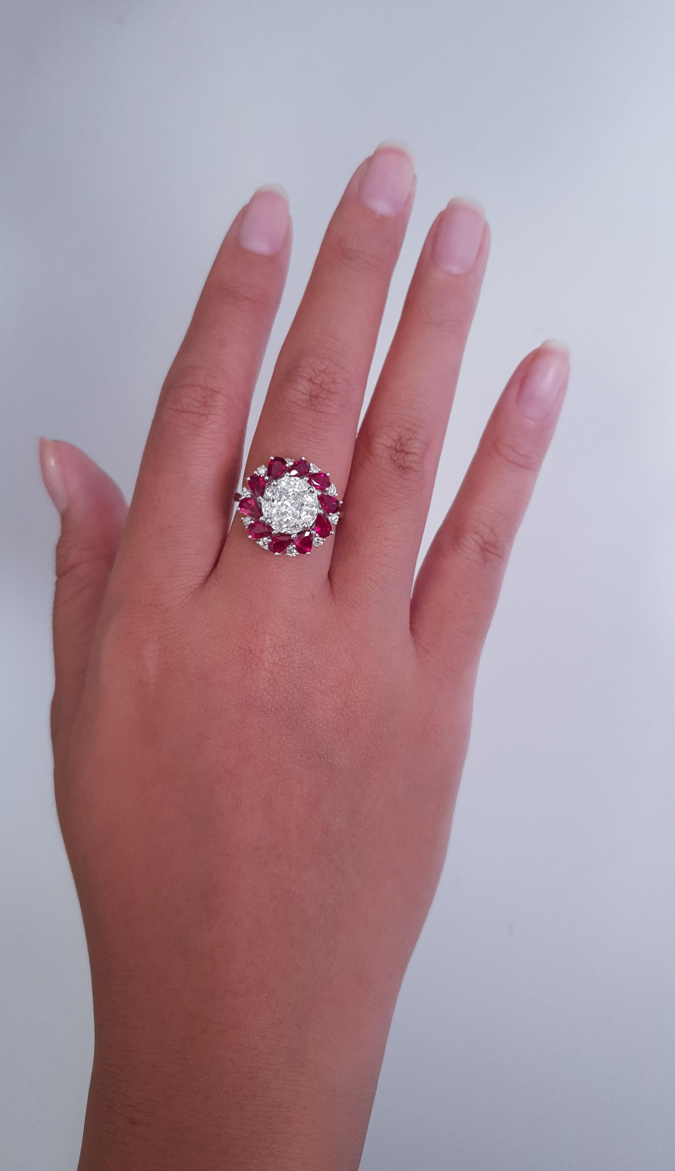 2.00 Carat Ruby and Diamond Illusion Ring in 18 Karat Gold For Sale 2