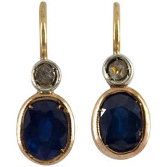 2.00 Carat Sapphire 0.10 Carat Diamond Yellow Gold Lever-Back Earrings