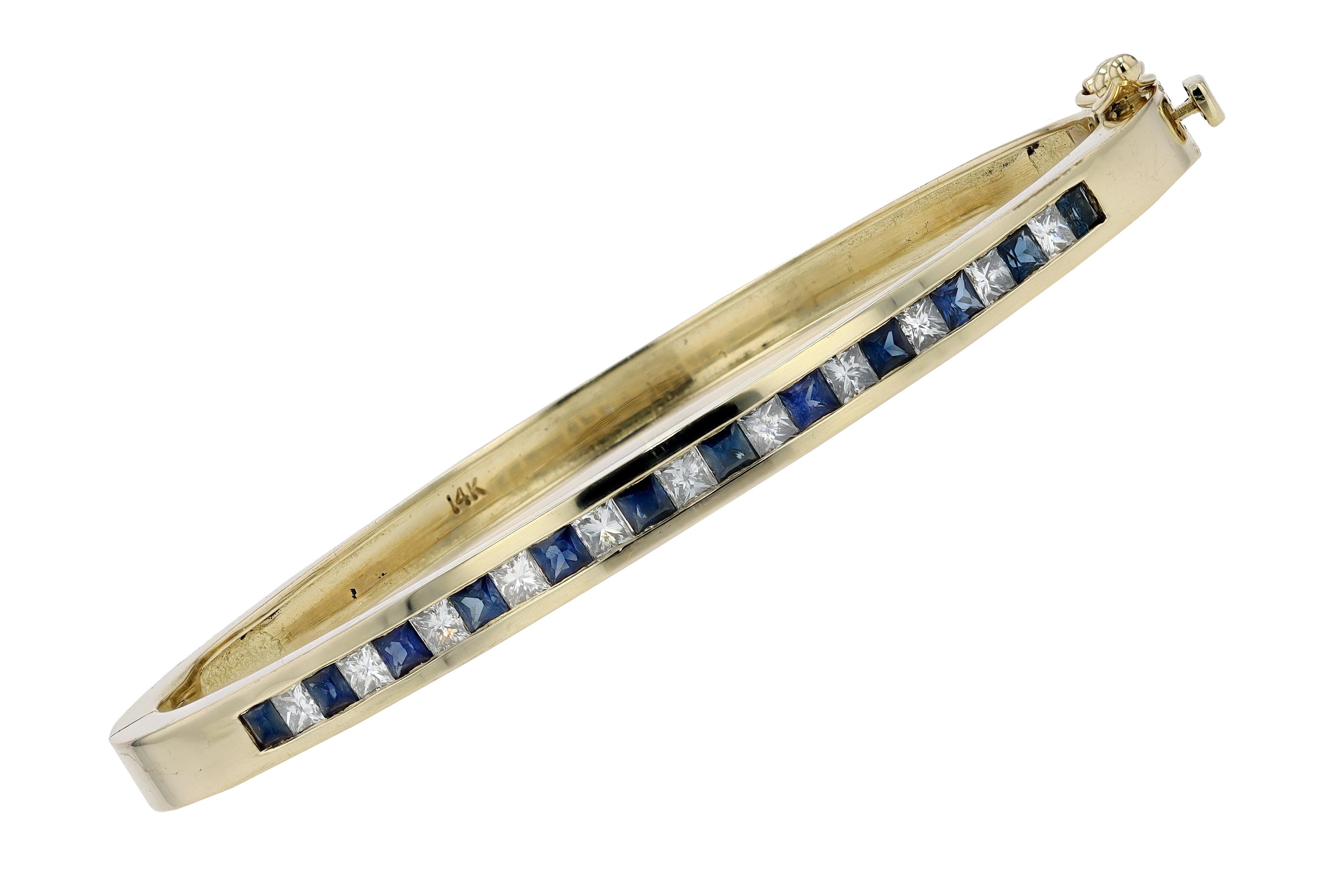 Vintage 2.00 Carat Sapphire and Diamond Yellow Gold Bangle Bracelet In Good Condition For Sale In Santa Barbara, CA