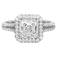 2.00 Carat Square Emerald Cut Diamond Engagement Ring with Halo (bague de fiançailles avec halo)