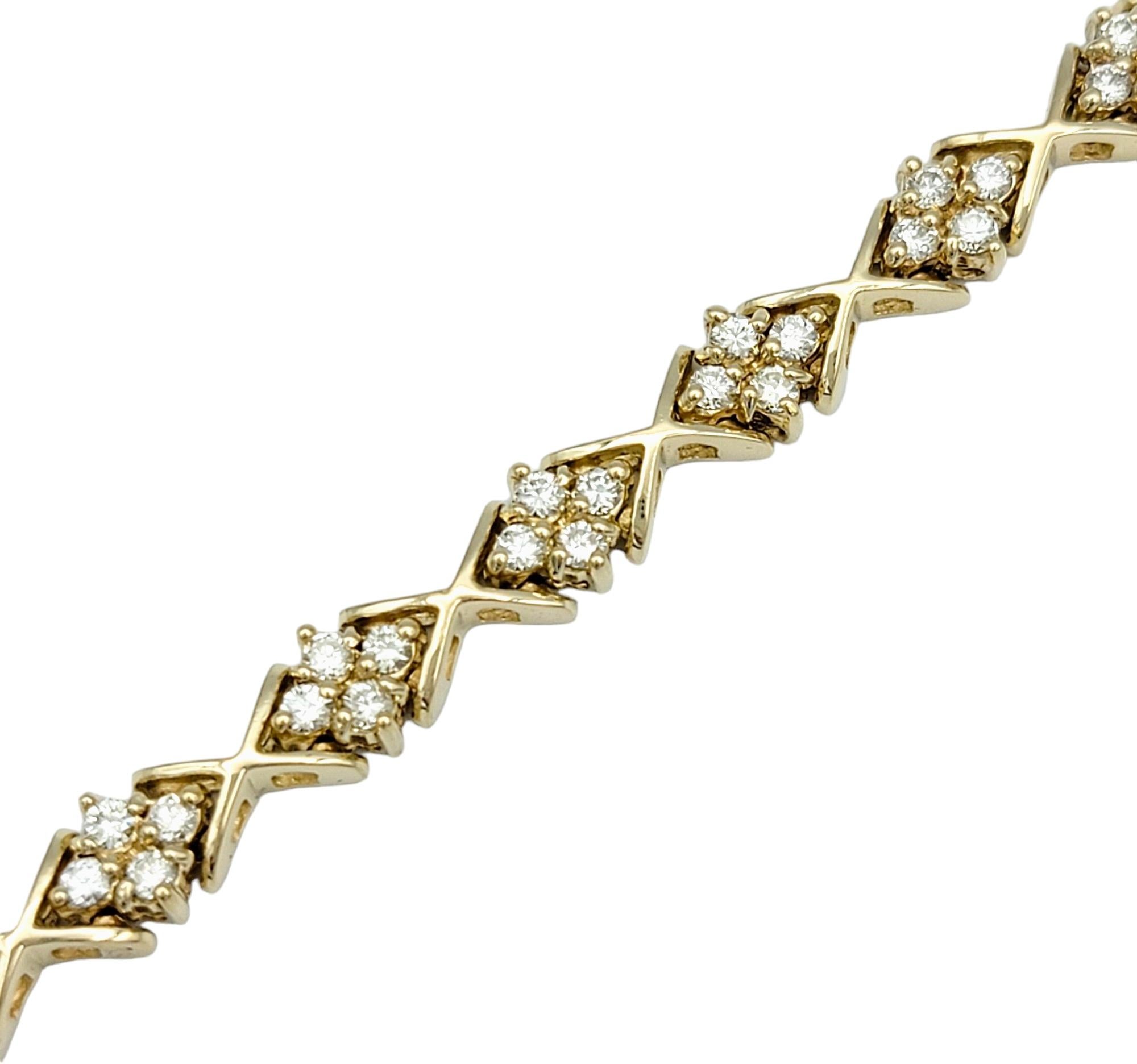Contemporary 2.00 Carat Total Round Diamond Criss-Cross Link Bracelet in 14 Karat Yellow Gold For Sale