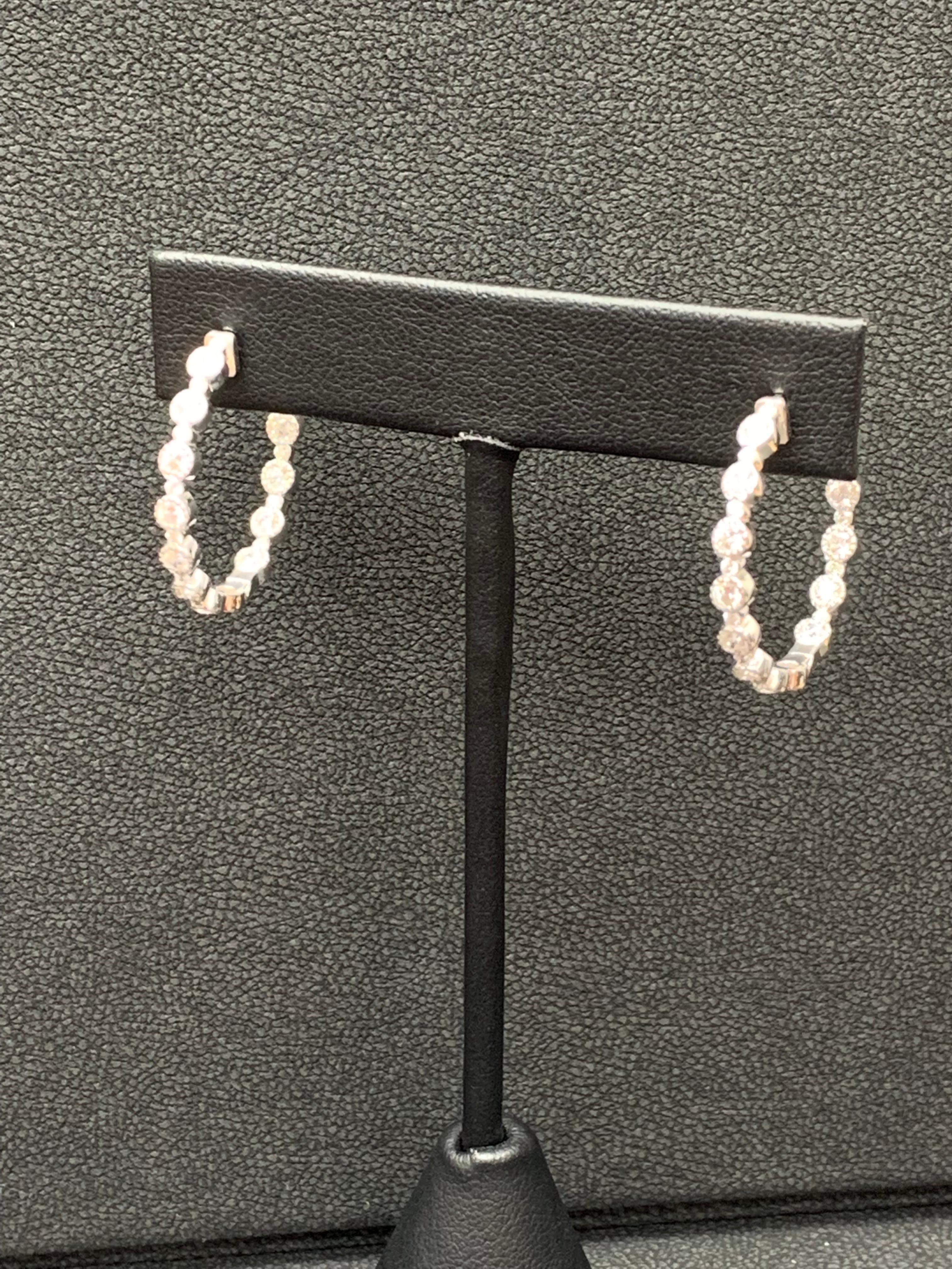 Women's 2.00 Carat Total Round Diamond Hoop Earrings in 14K White Gold For Sale