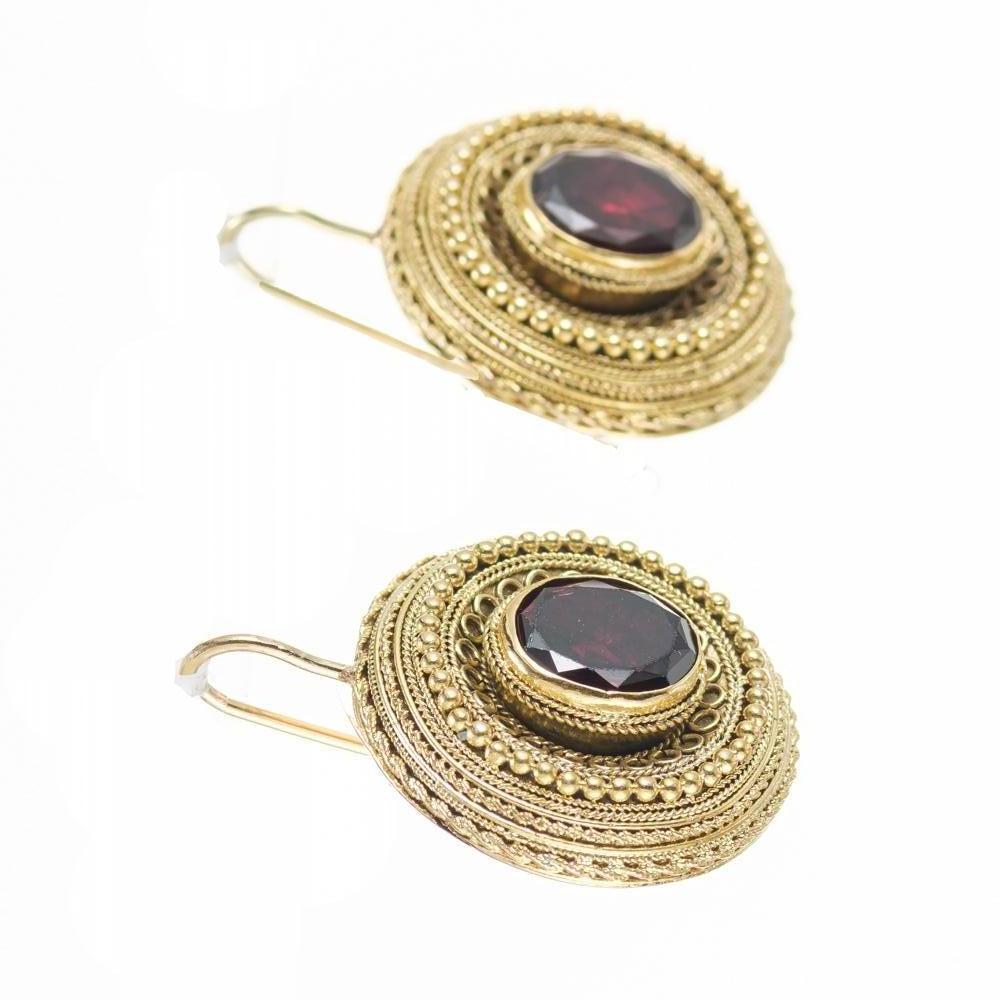 Women's 2.00 Carat Vintage Georgian Garnet Yellow Gold Earrings