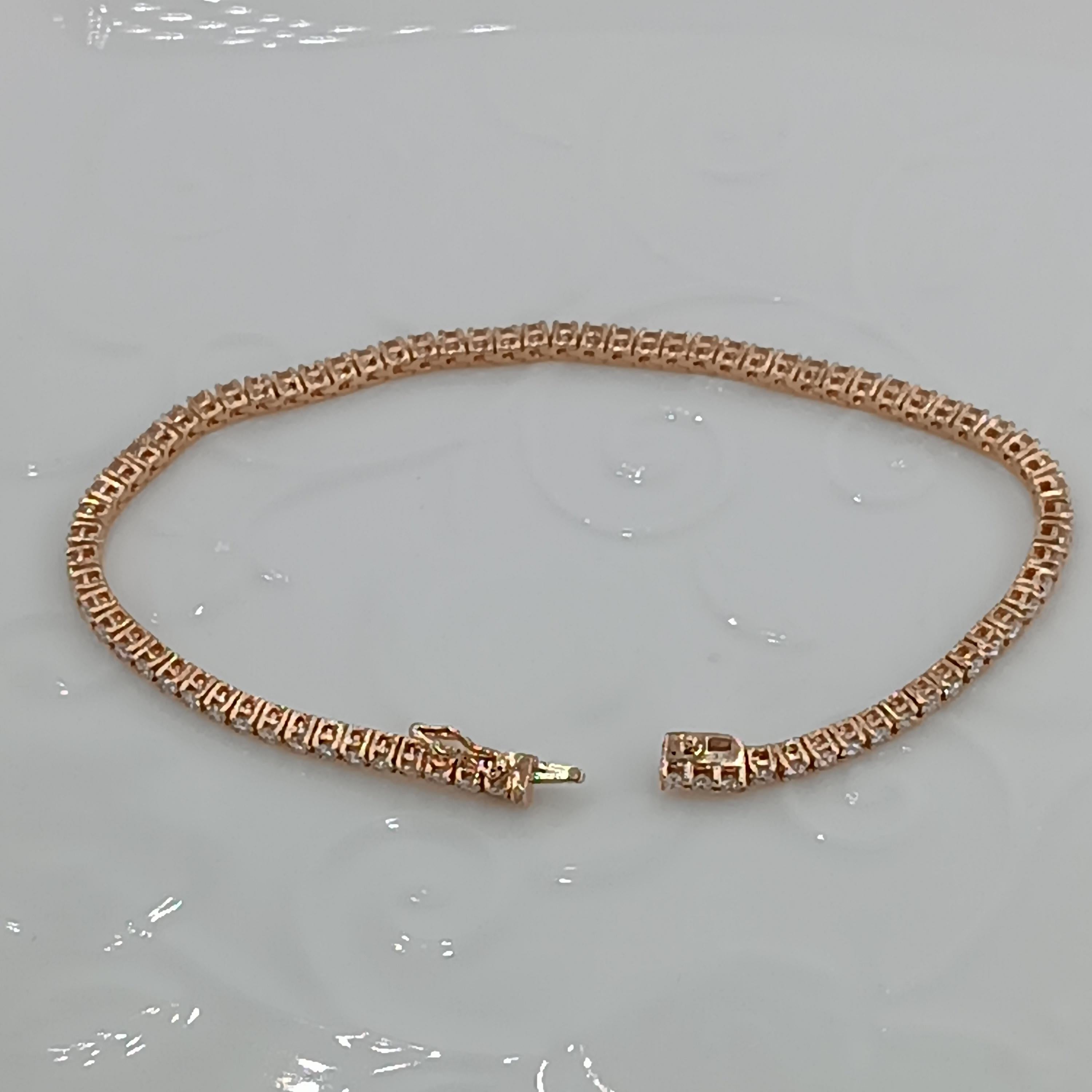 2..00 Carat VS G Color Diamonds Total Stones 78 Rose Gold Tennis Bracelet In New Condition In Milano, MI