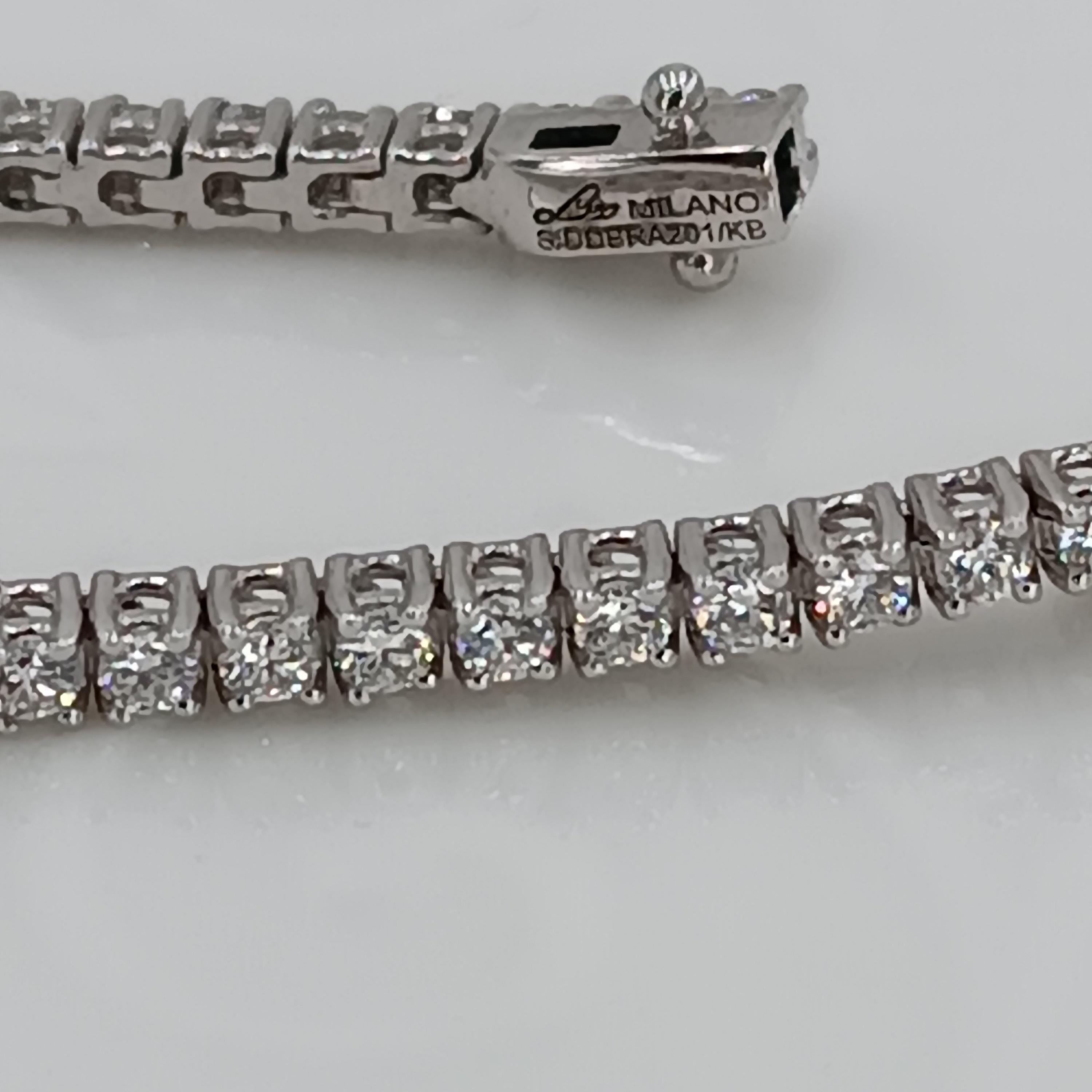 Bracelet tennis en or blanc 78 pierres avec diamants de 2,00 carats de couleur VS G Neuf - En vente à Milano, MI