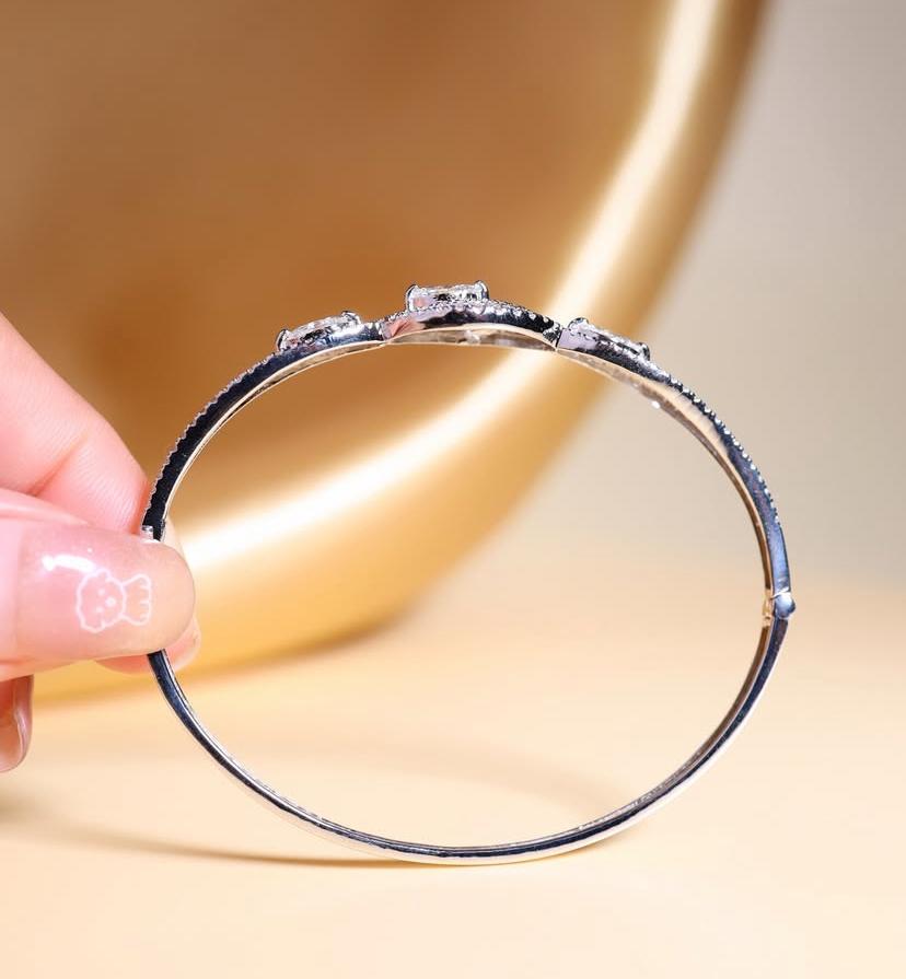 2.00 Quilates Diamantes Oro 18K Moderno  Pulsera Corte mixto en venta