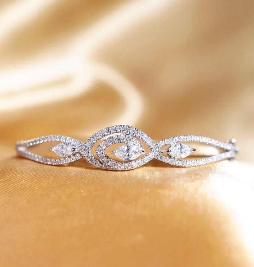 2.00 Quilates Diamantes Oro 18K Moderno  Pulsera en venta 1