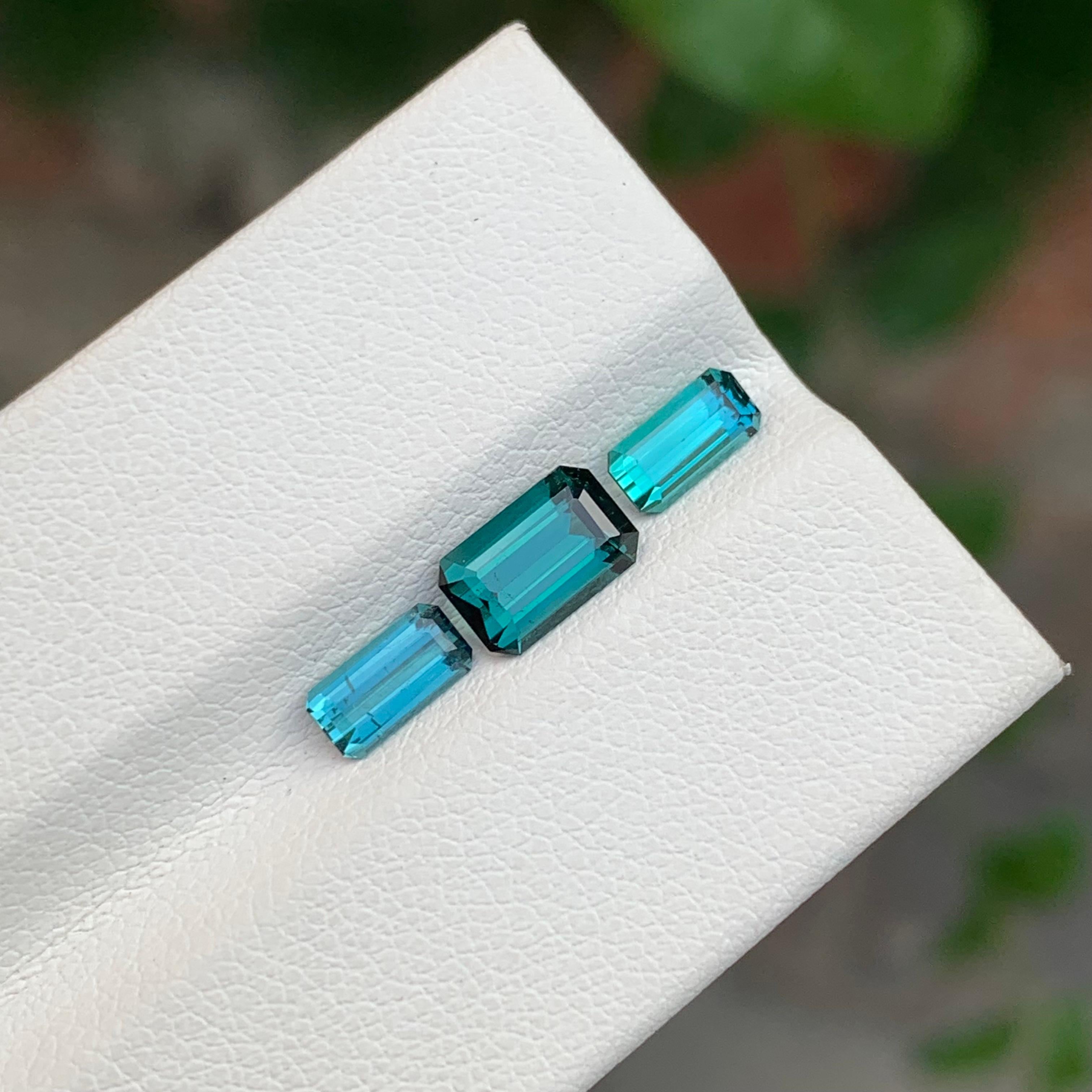 Women's or Men's 2.00 Carats Glamorous Natural Loose Indicolite Tourmaline Set From Afghanistan For Sale