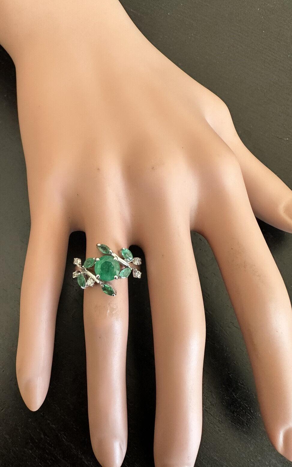 2,00 Karat beeindruckender Ring aus 14 Karat Weißgold mit natürlichem Smaragd und Diamant im Angebot 2
