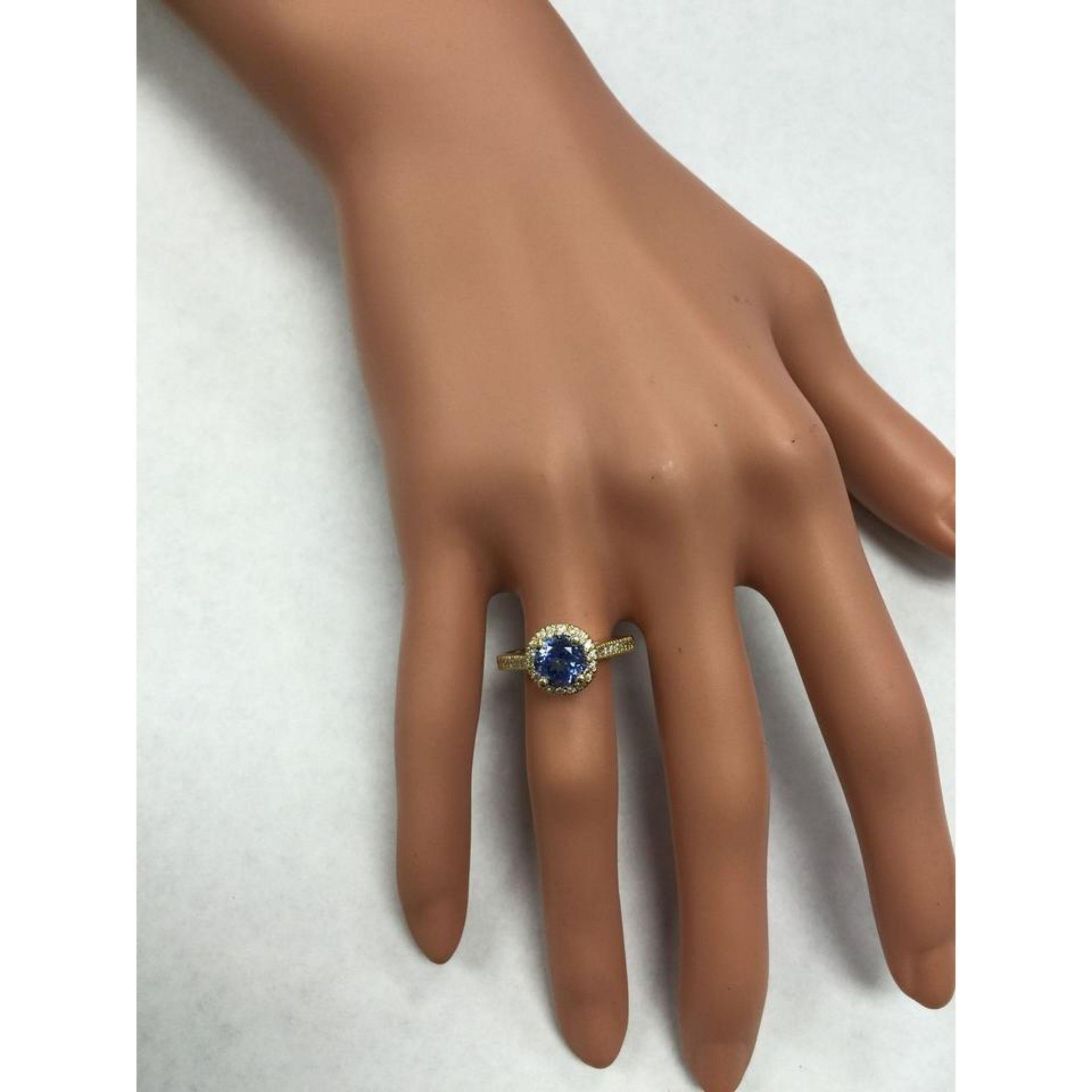 2.00 Carat Natural Impressive Tanzanite and Diamond 14 Karat Solid Gold Ring For Sale 6