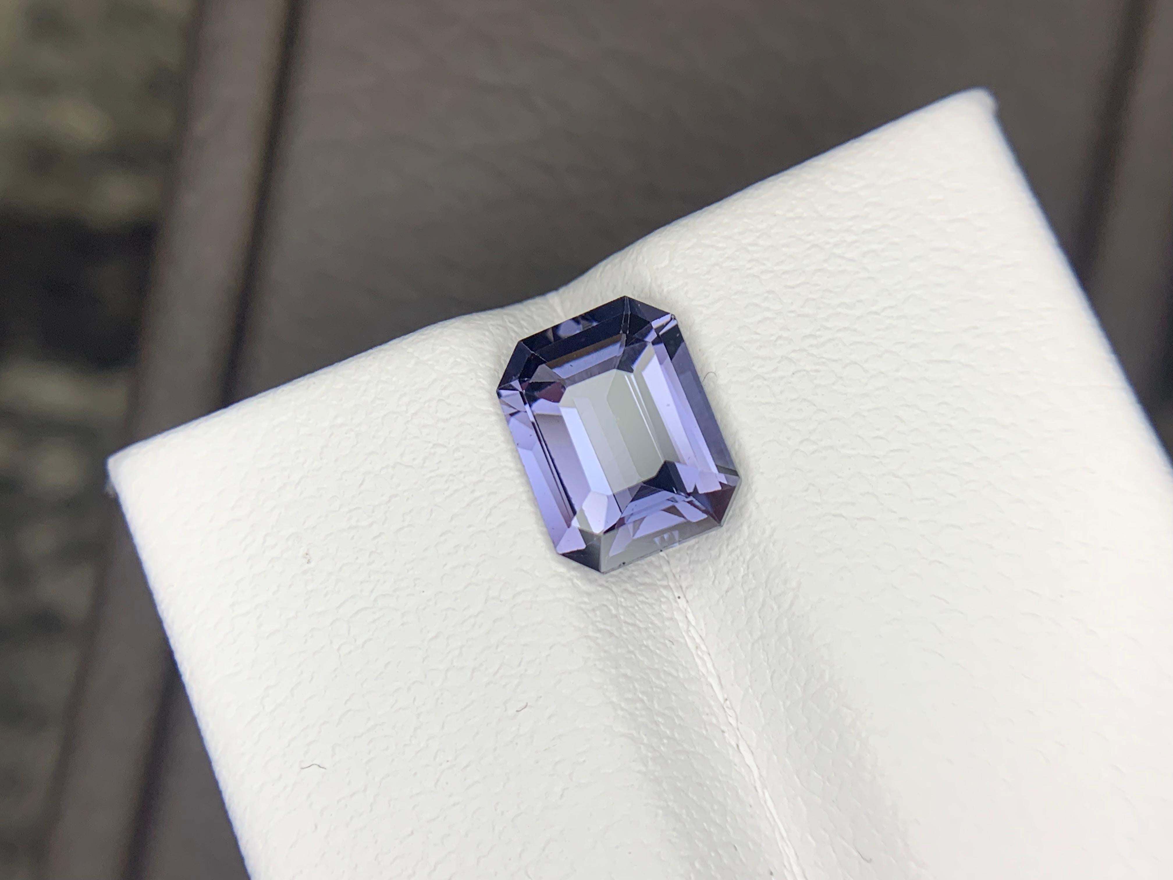 2,00 Karat Natürlicher loser Spinell Edelstein (Smaragdschliff) im Angebot