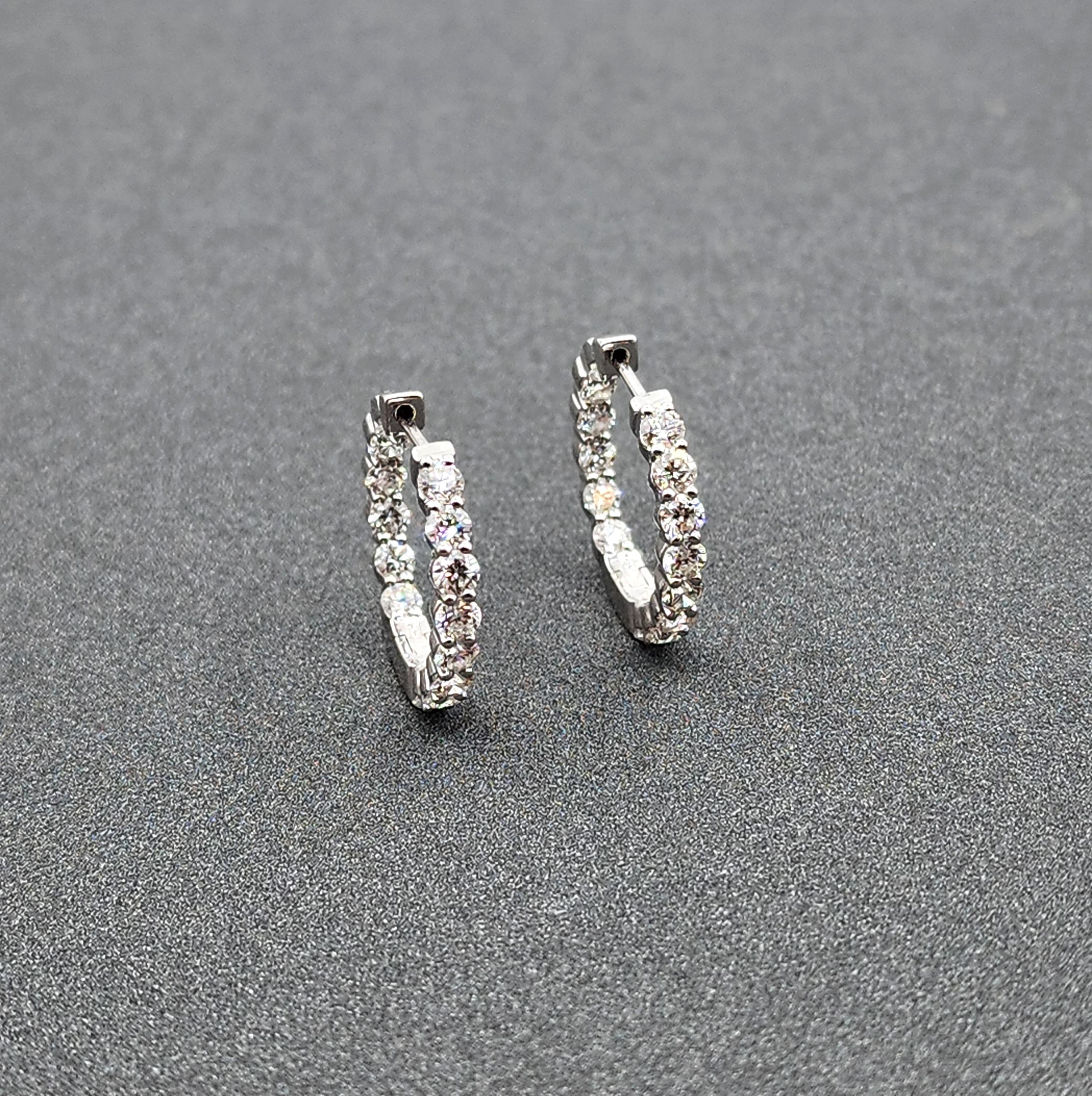 2.00 ct Diamond Hoop Earrings In New Condition For Sale In Chicago, IL